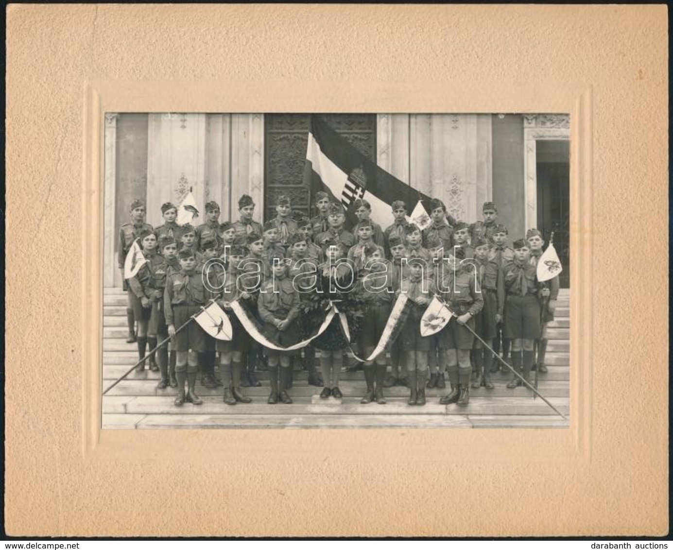 Cca 1930-1933 Vonuló Cserkészcsapat A Gödöllői Jamboree-ról, Pecséttel Jelzett Fotó. 11x17 Cm.+Budapest, XI. Kerület, Cs - Scouting