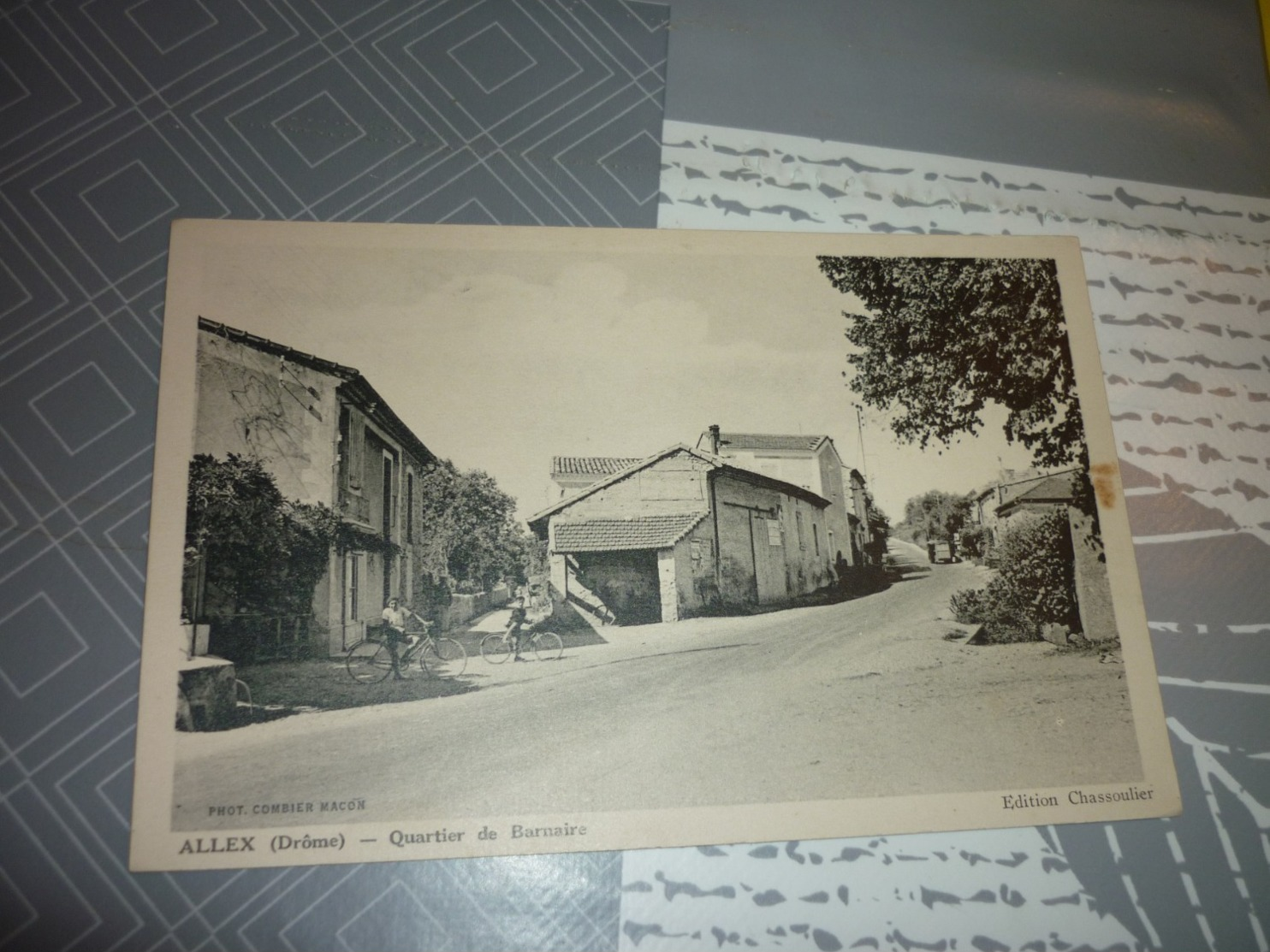 Carte Postale Drome Allex Qurtier De Barnais Enfants Velo - Altri & Non Classificati