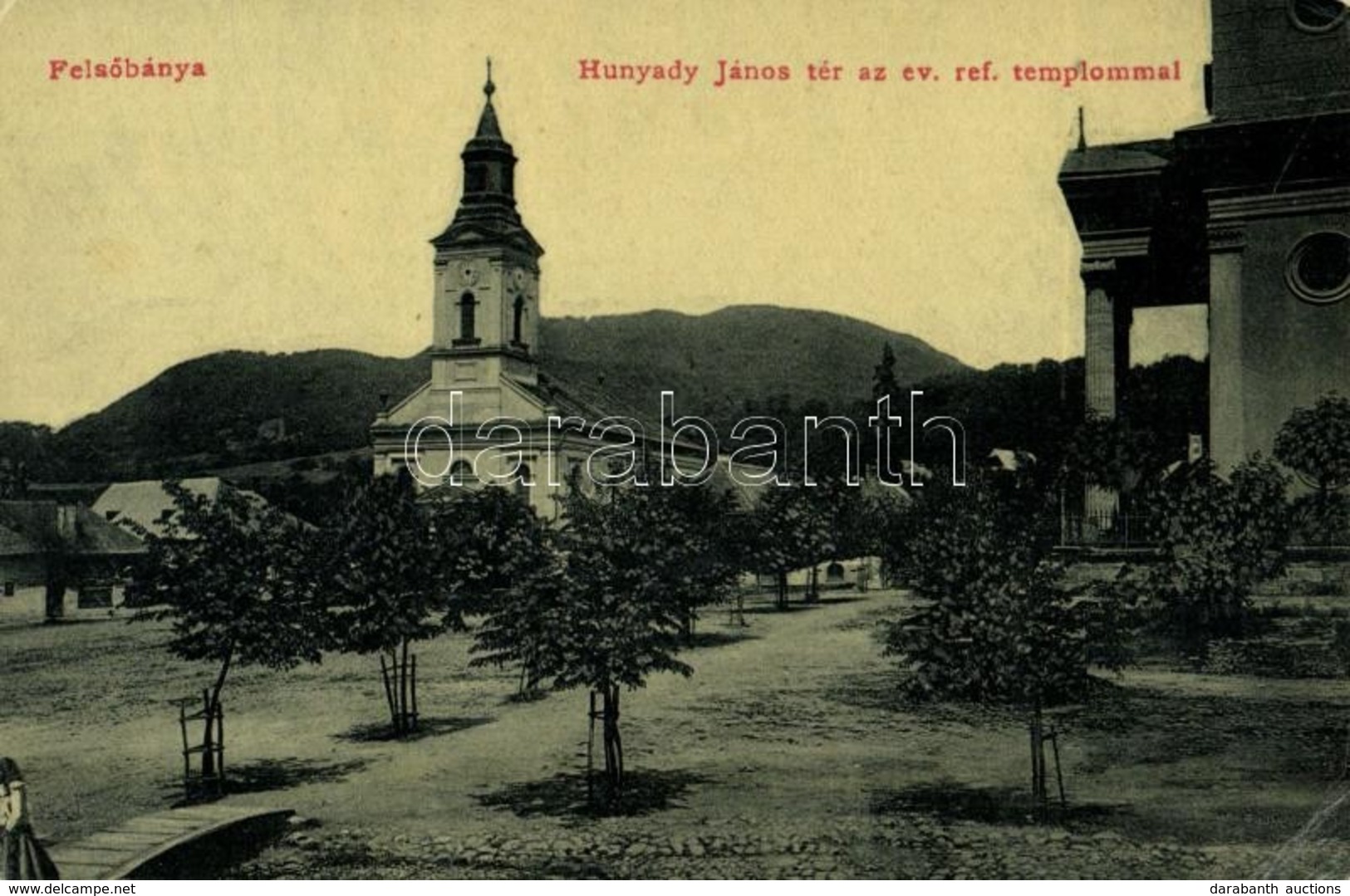 * T2/T3 Felsőbánya, Baia Sprie; Hunyady János Tér, Református Templom. W. L. (?) 2353. H. Riedl E. Kiadása / Square, Cal - Unclassified