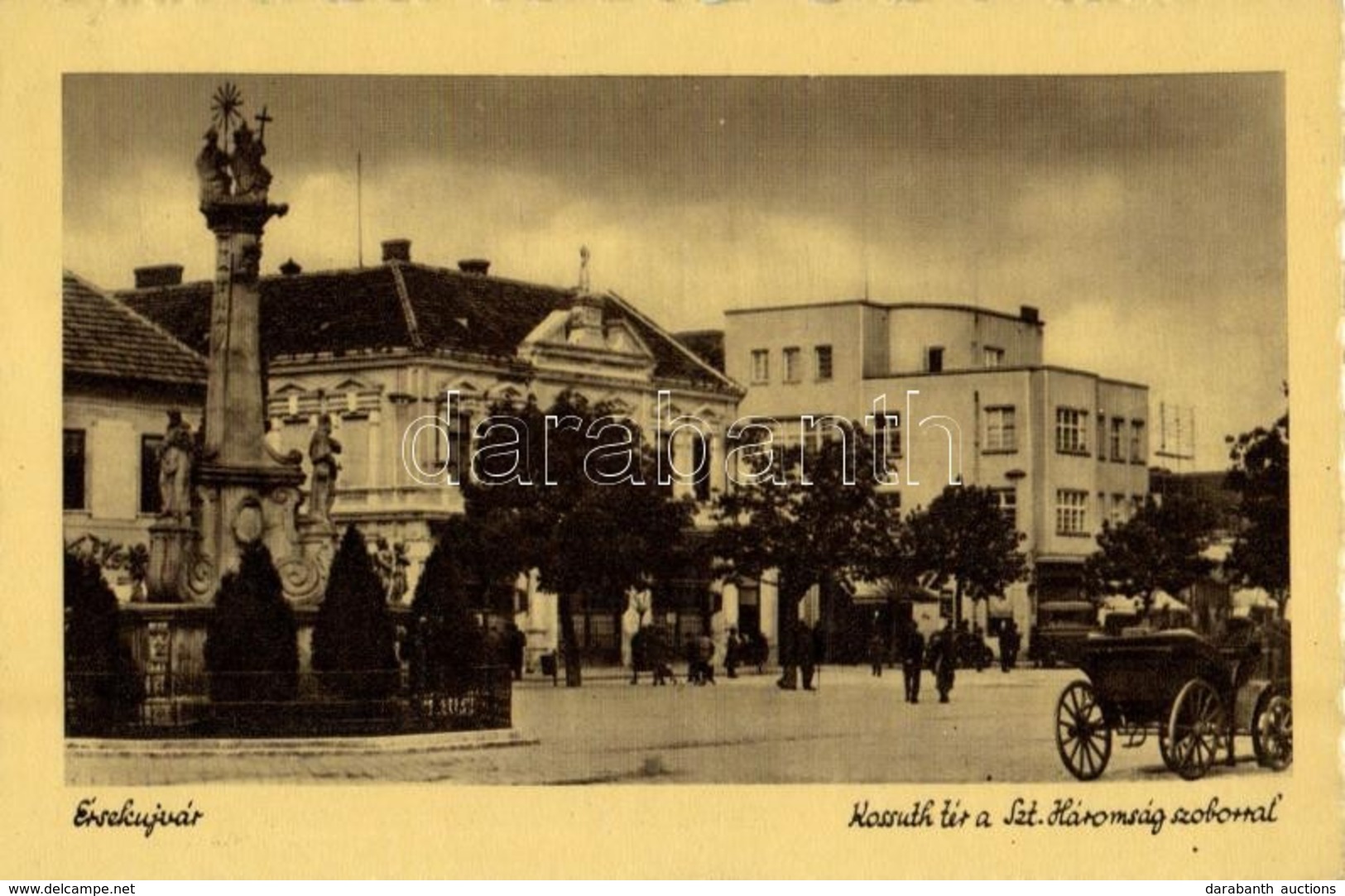 T2 1939 Érsekújvár, Nové Zámky; Kossuth Tér, Szentháromság Szobor. Kiadja Jaksics Ferenc / Square, Holy Trinity Statue - Otros & Sin Clasificación