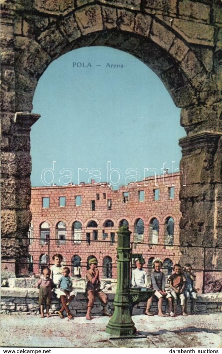 ** T2/T3 Pola, Pula; Arena / Amphitheatre, Children, Well. G. Costalunga - Other & Unclassified