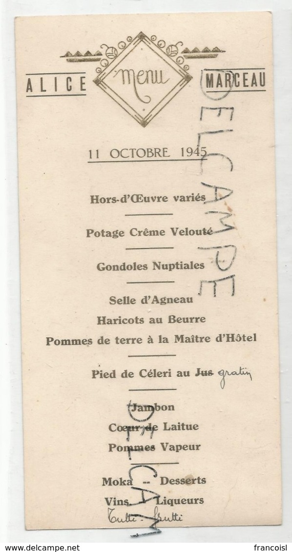 Menu De Communion D'Alice Marceau Le 11 Octobre 1945. Doré. Lot De Deux Exemplaires. - Menus