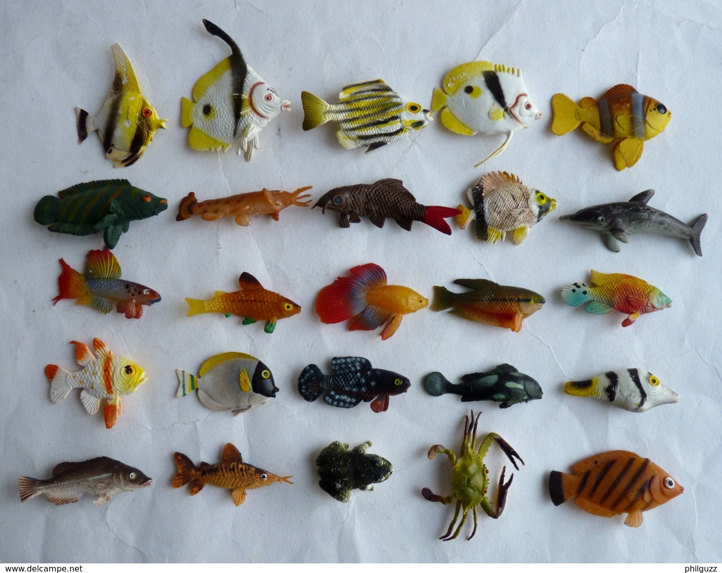 LOT 24 FIGURINES PUBLICITAIRES PRIOR + 1 Inconnue - LES POISSONS DE L'AQUARIUM 1971 FIGURINE (2) - Other & Unclassified