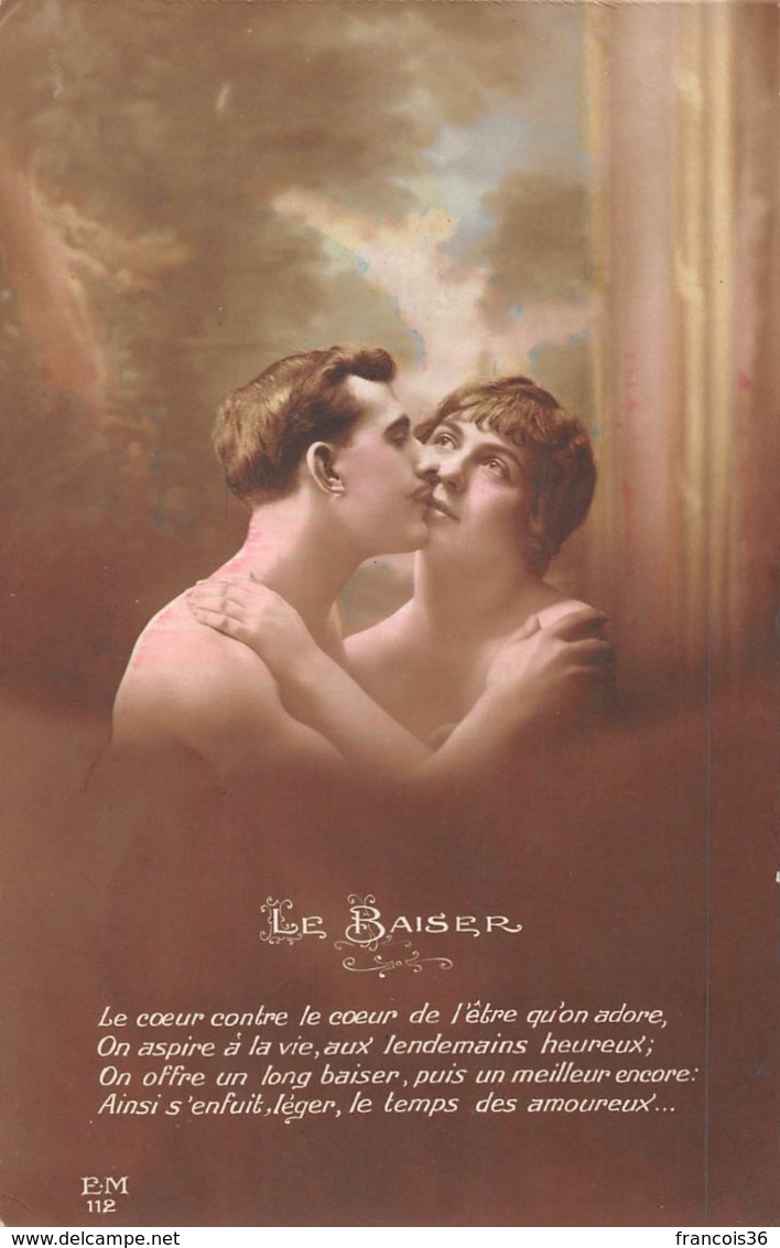 Série lot de 7 CPA : le baiser - Couple amoureux nu  - Amour passion tendresse romantisme nude érotique french kiss love