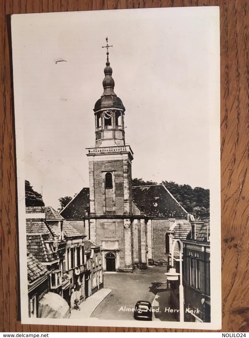 CPA, Almelo Ned Herv Kerk , éd Agtmaal, Hilversum, écrite, Timbre Enlevé - Almelo