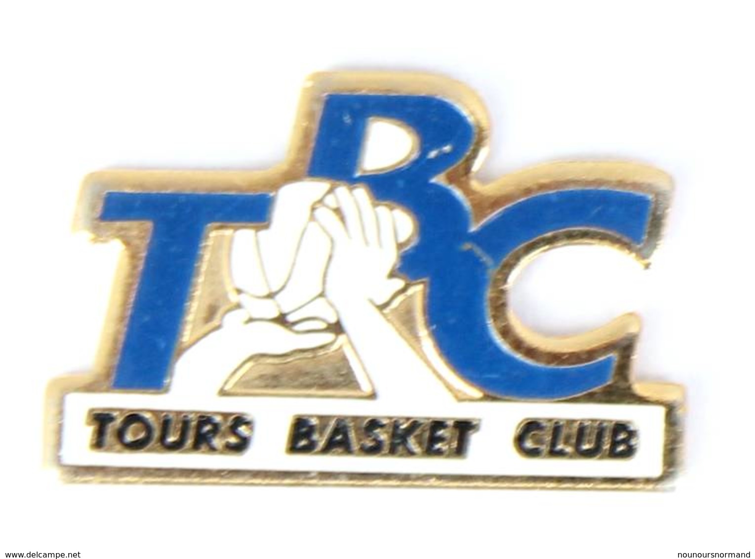 Pin's TOURS (37) - TBC - TOURS BASKET CLUB - Lancer Du Ballon - I768 - Basketbal