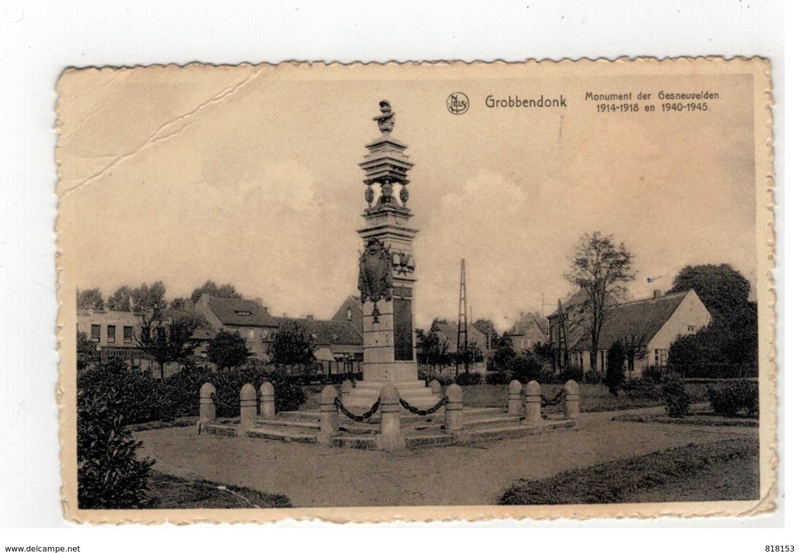 Grobbendonk  Monument Der Gesneuvelden 1914-1918 En 1940-1945 (lichte Plooi Li Boven,zie Scan) - Grobbendonk