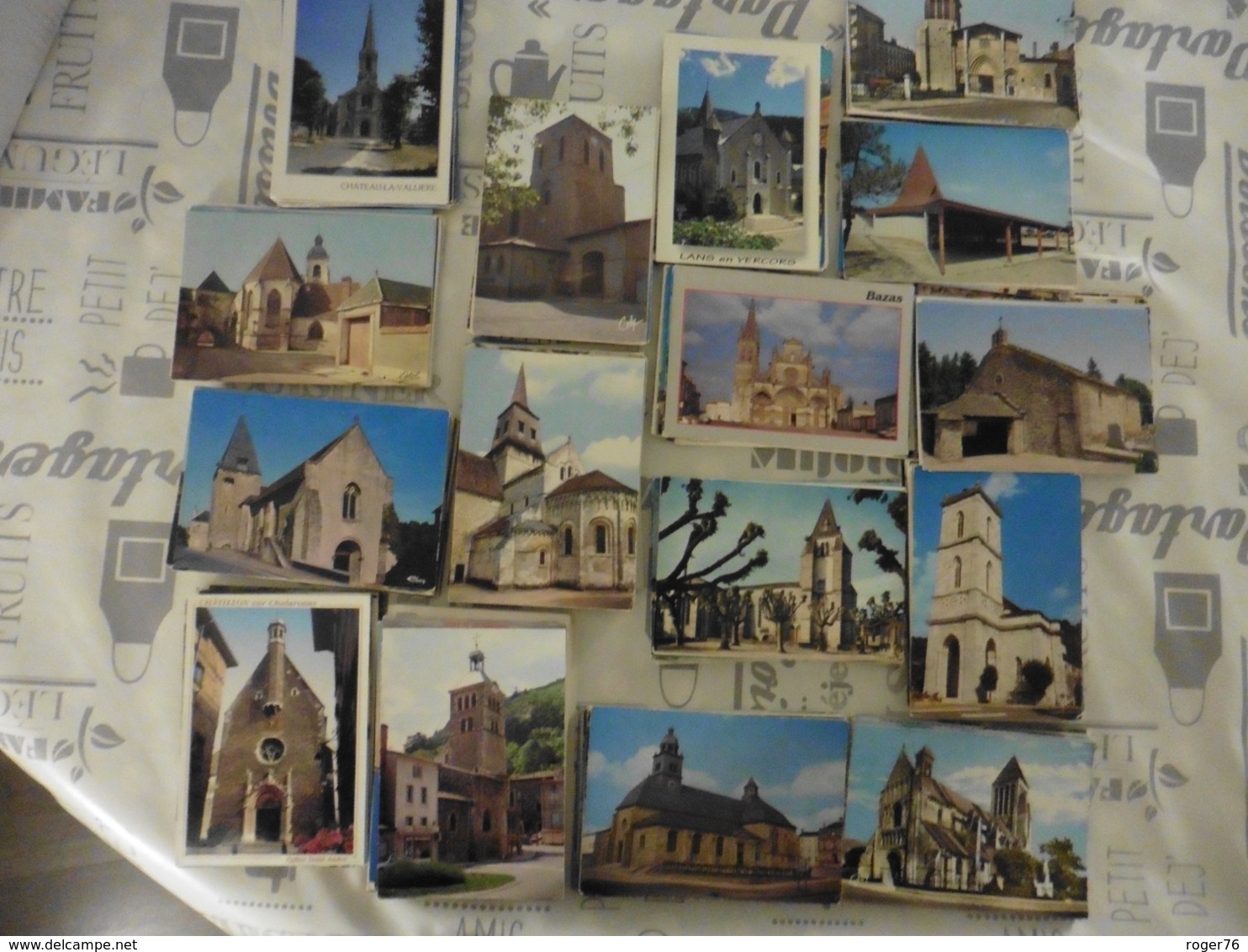 LOT  DE  1114 CARTES POSTALES   D  EGLISES   DE  FRANCE - 500 CP Min.