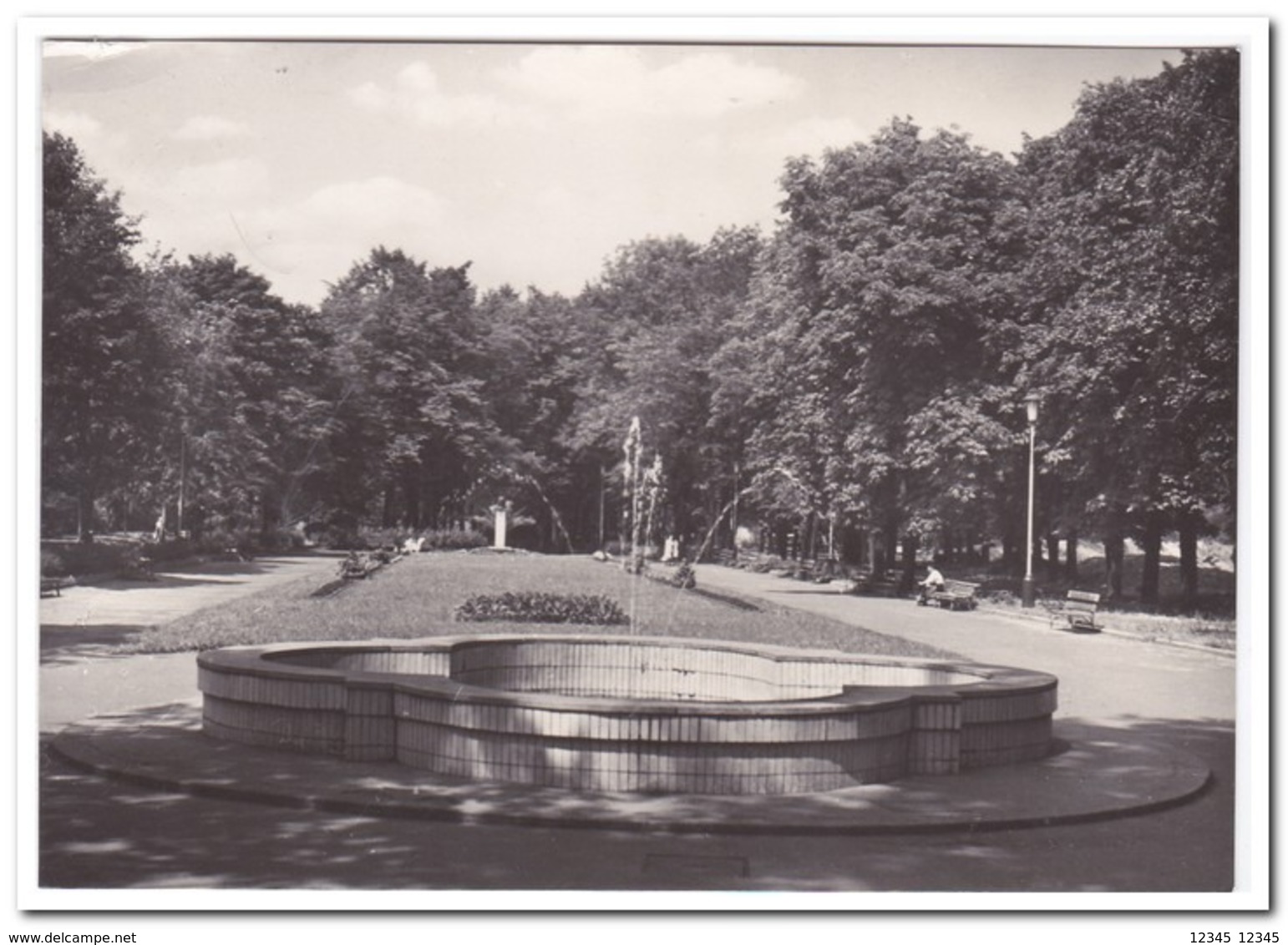 Ostrava, Komensky Gardens Near The River Ostravice - Tsjechië