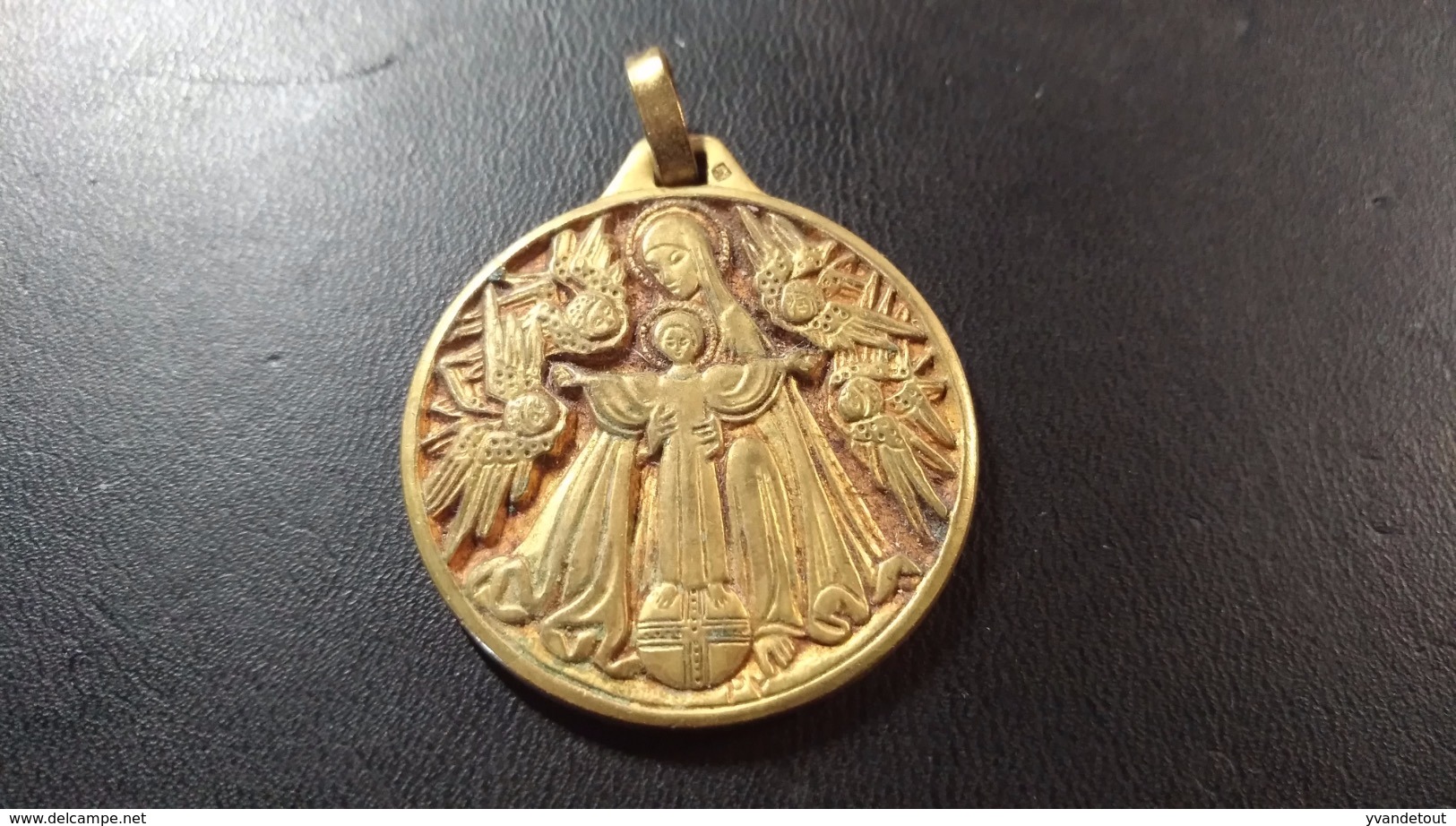 Belle Médaille Vierge Marie Et Enfant Jésus - Religion & Esotericism