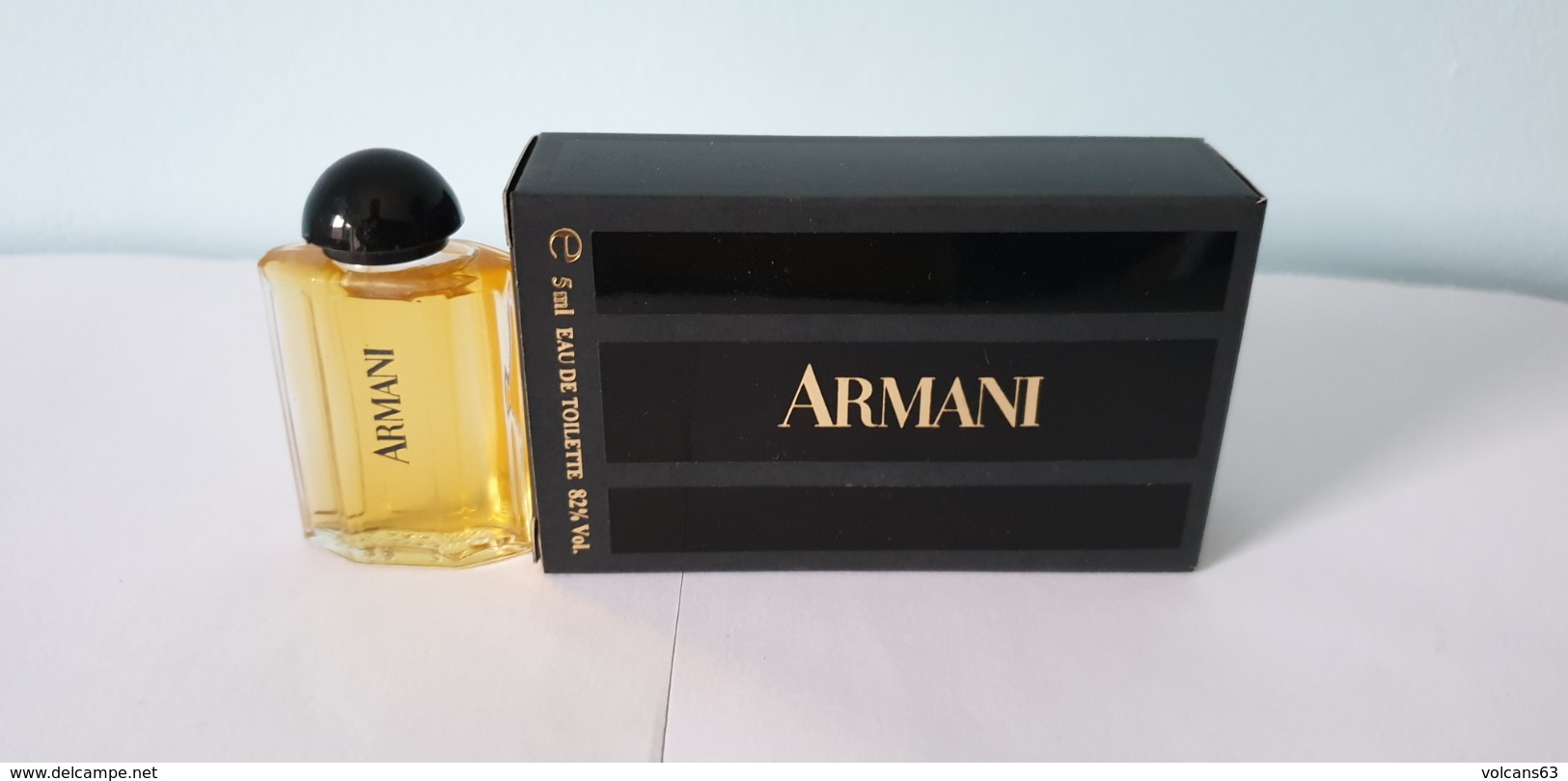 LOT De 12 MINIATURES PARFUM   ARMANI Pour HOMME EDT 5ml - Miniatures Men's Fragrances (in Box)