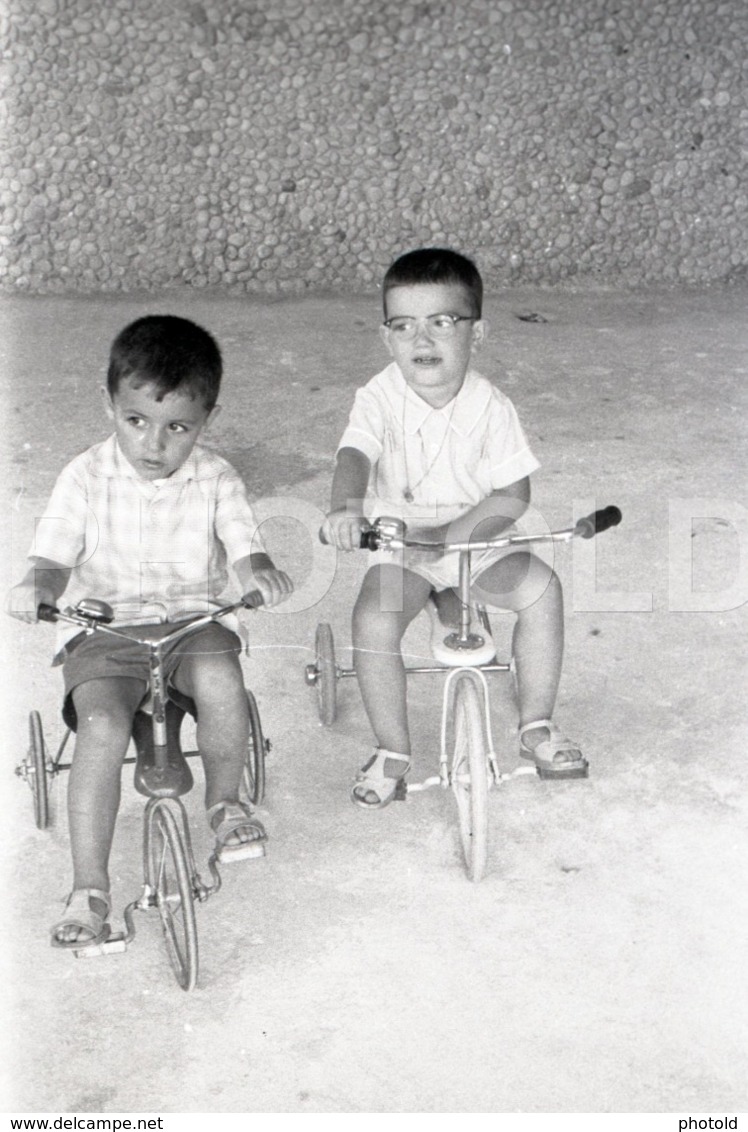 1966 TRICYCLE TRICICLO PORTUGAL AMATEUR 35mm ORIGINAL NEGATIVE Not PHOTO No FOTO - Sonstige & Ohne Zuordnung