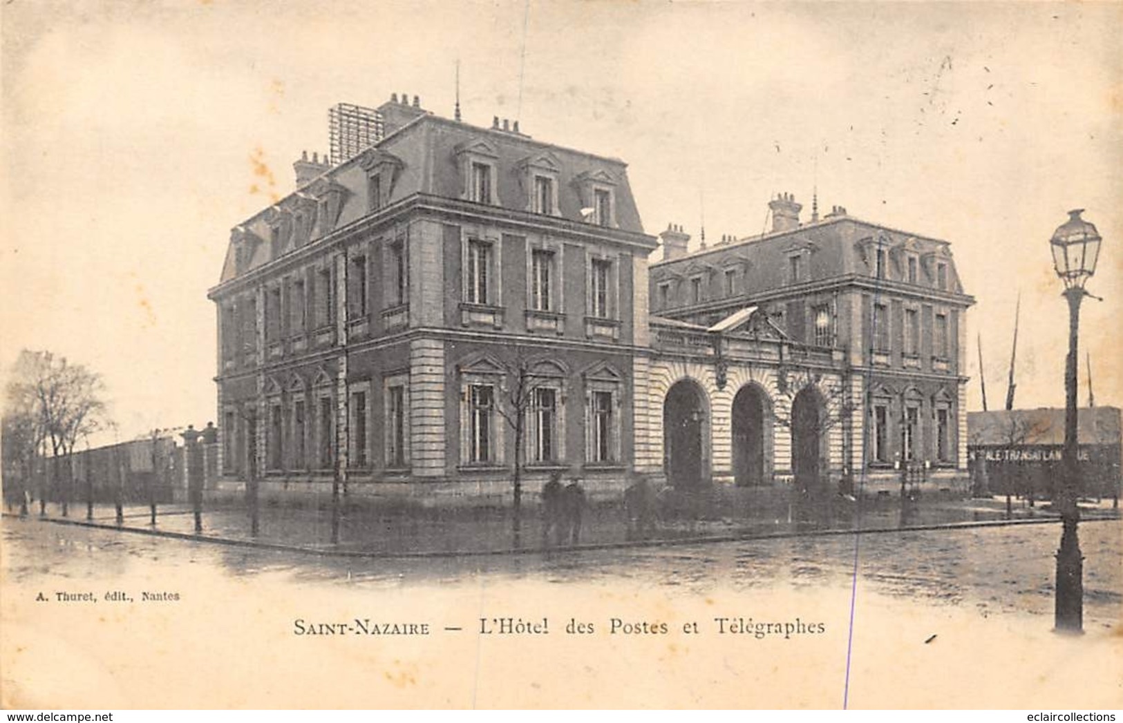 Thème. Poste.Facteur:   St Nazaire 44   Hôtel Des Postes             (Voir Scan) - Postal Services