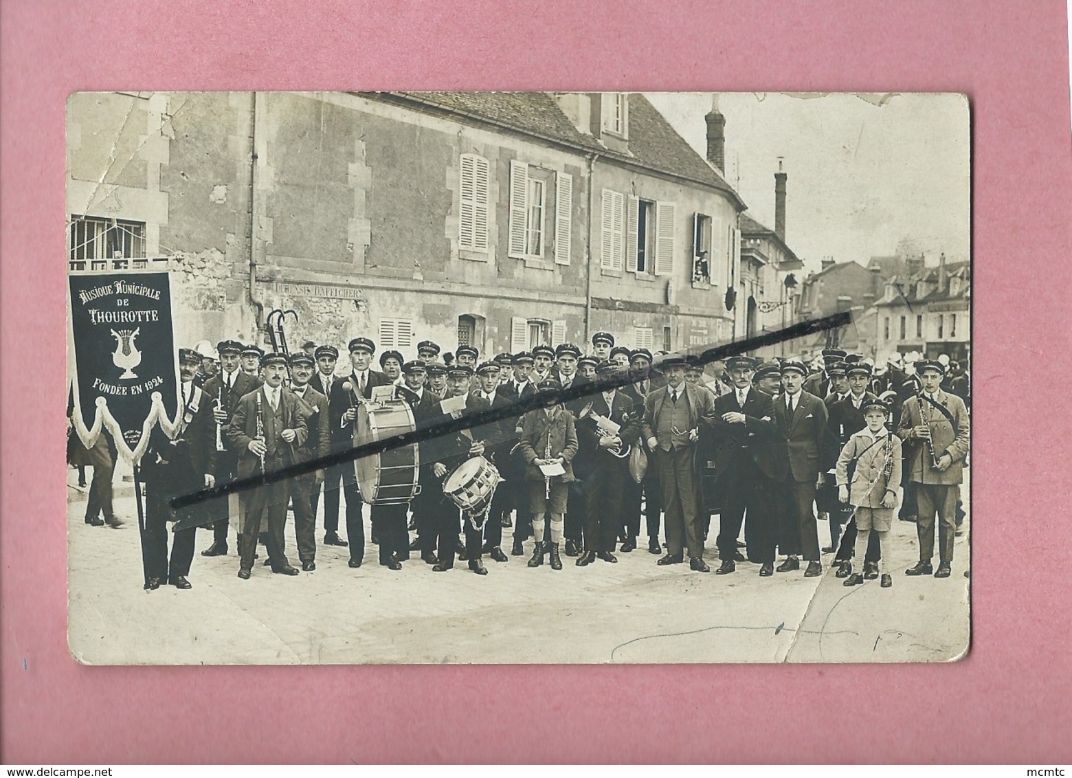 Carte Photo Abîmée  :  Musique Municipale De Thourotte Fondée En 1924 - Thourotte