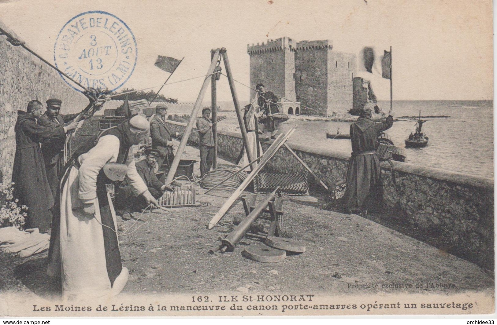 CPA île St-Honorat - Les Moines De Lérins à La Manoeuvre Du Canon Porte-amarres Opérant Un Sauvetage (belle Scène) - Autres & Non Classés