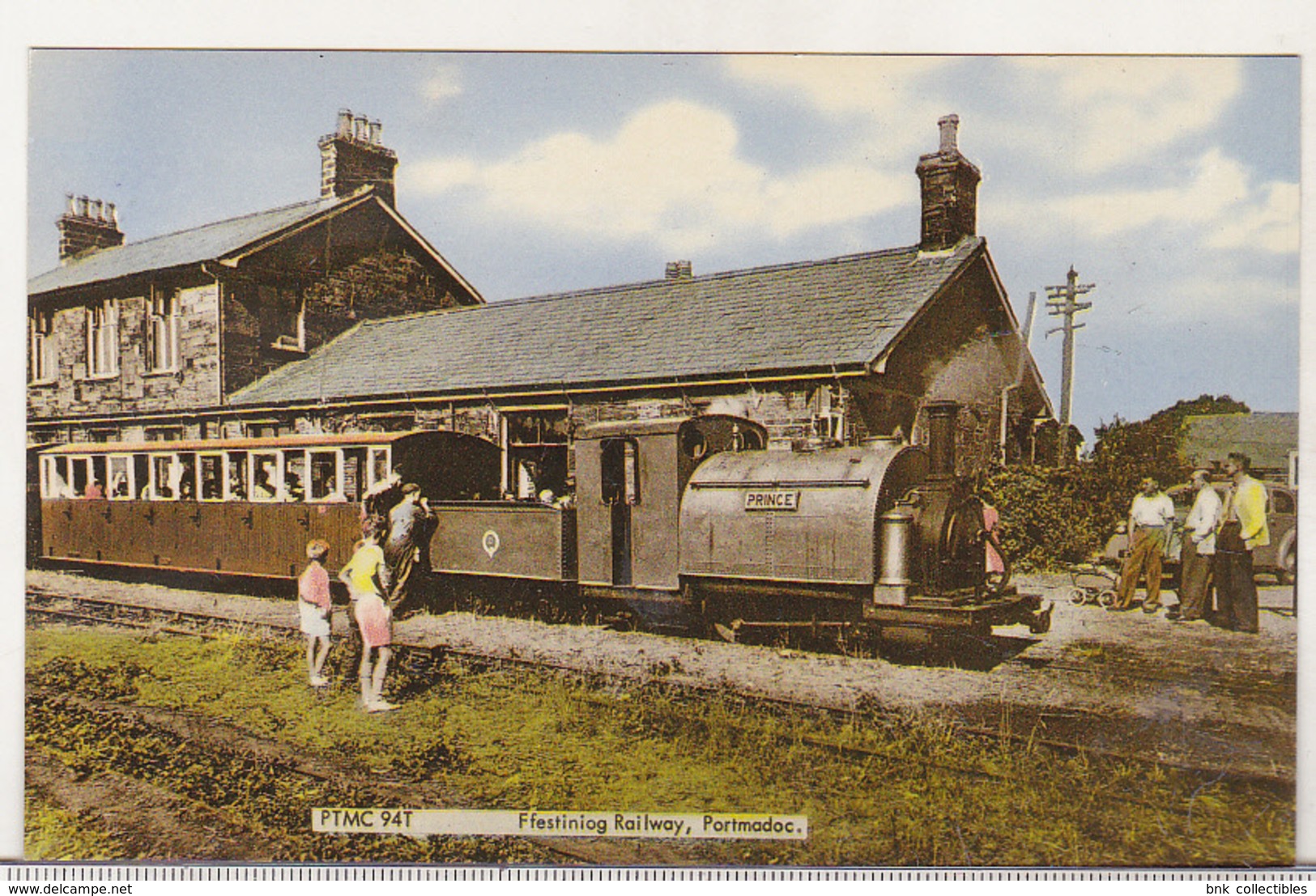 England Uncirculated Postcard - Trains - Festiniog Railway - Portmadoc Station - Stations - Met Treinen