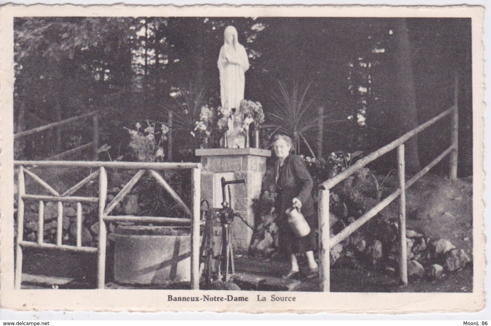 BELGIQUE - BANNEUX NOTRE-DAME - LA SOURCE - FEMME AVEC POT A EAU - Sprimont