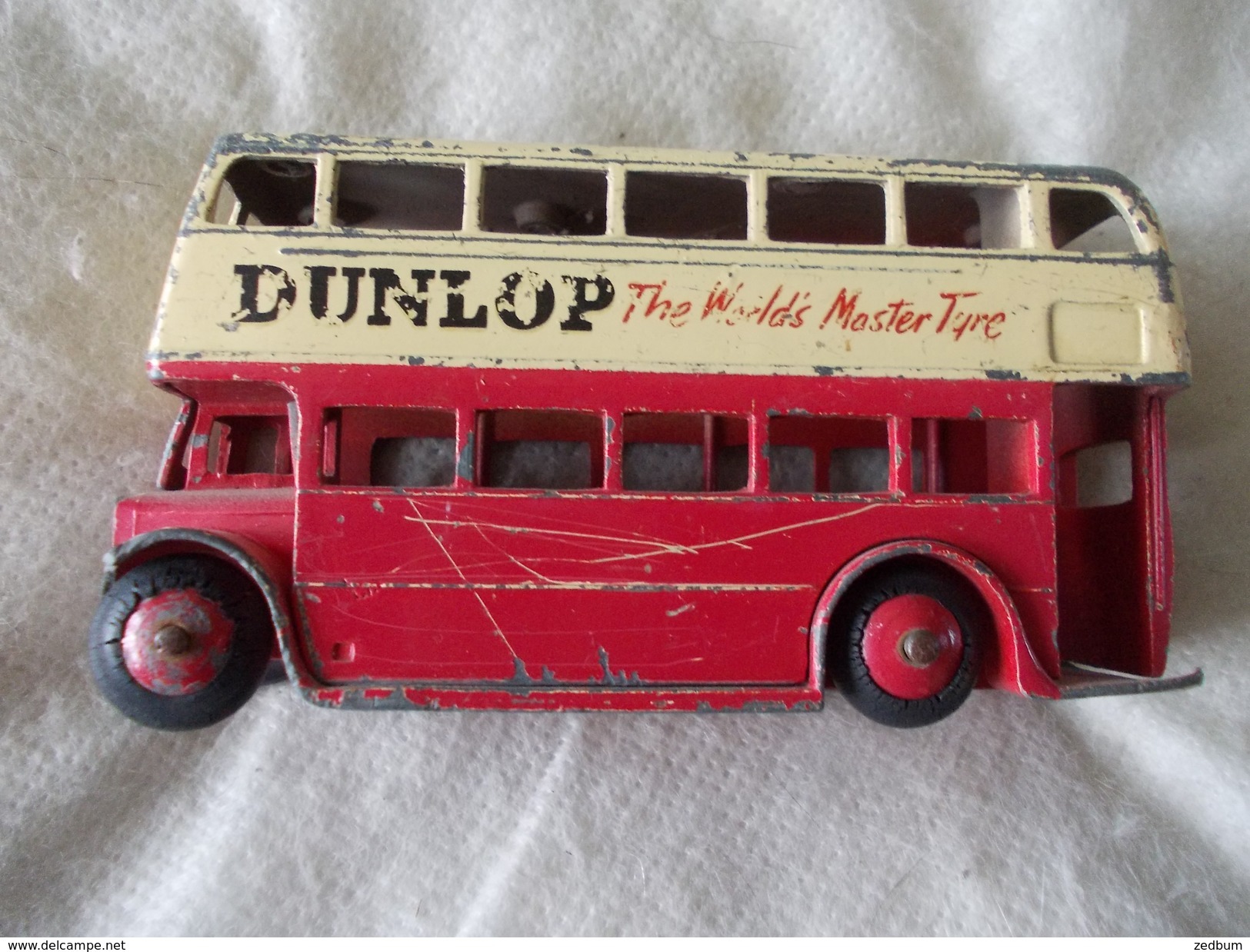 Dinky Toys 290 Bus Londonien Made In England Meccano LTD Dunlop - Dinky