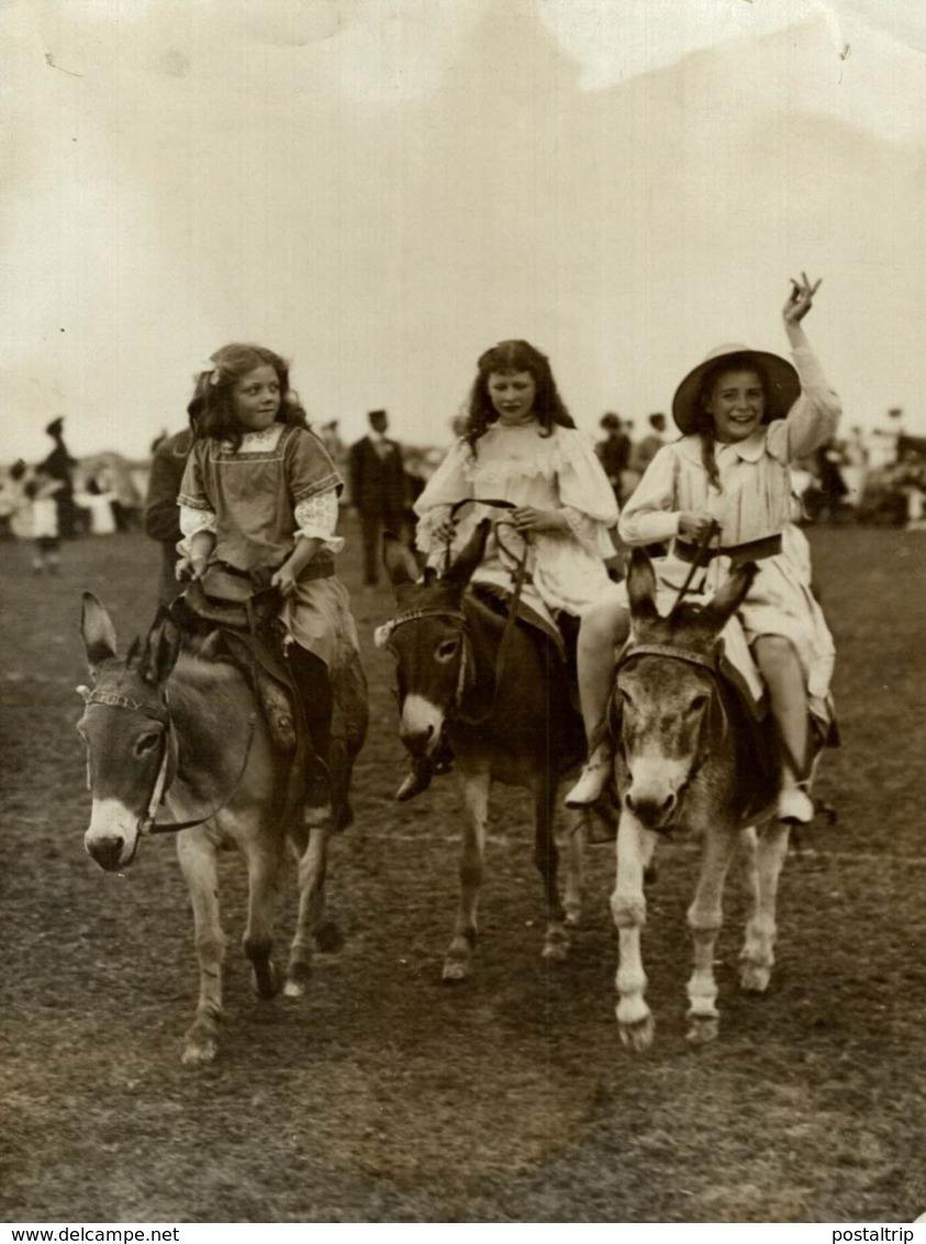 MARGATE GYMKHANA FINISH OF GIRLS DONKEY RACE DERBY   ENGLAND  +++- 18*13CM Fonds Victor FORBIN (1864-1947) - Unclassified