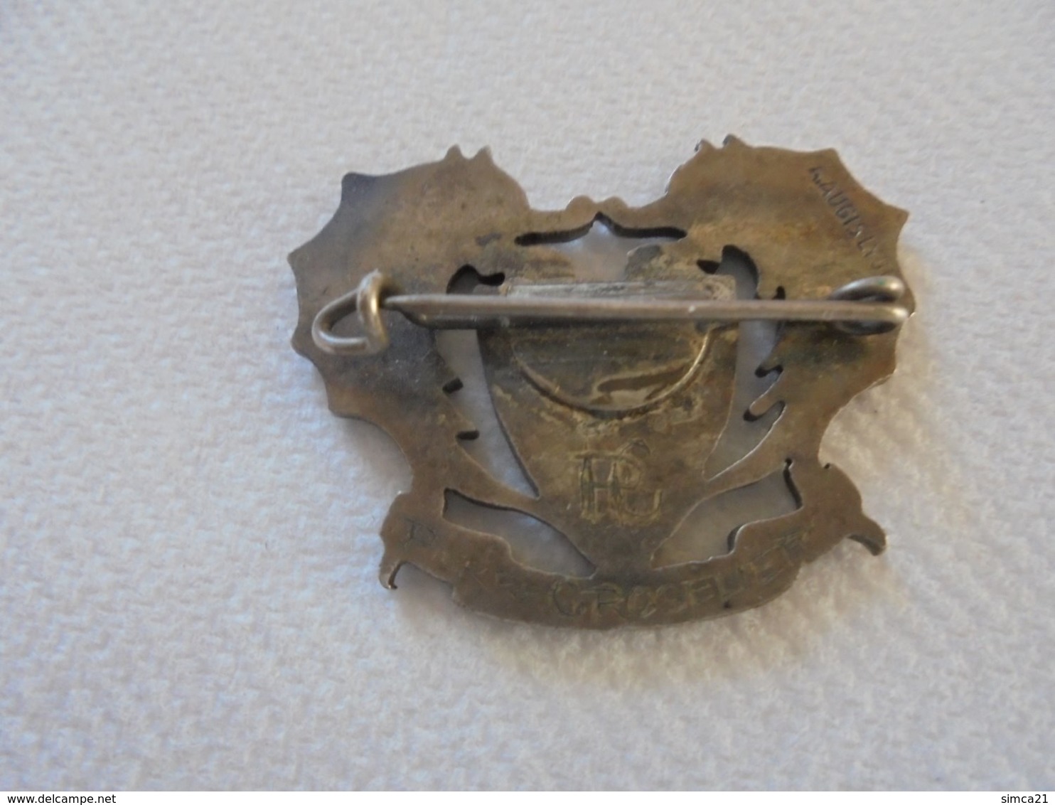 INSIGNE DE REGIMENT A AUGIS LYON EN METAL - Autres & Non Classés