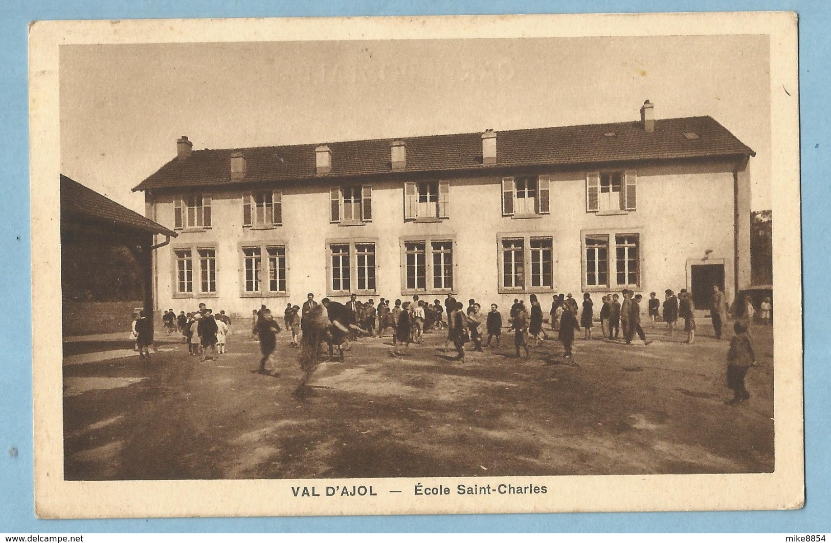 TH0167  CPA  VAL D'AJOL  (Vosges)   Ecole Saint-Charles  +++++++++++++++ - Other & Unclassified