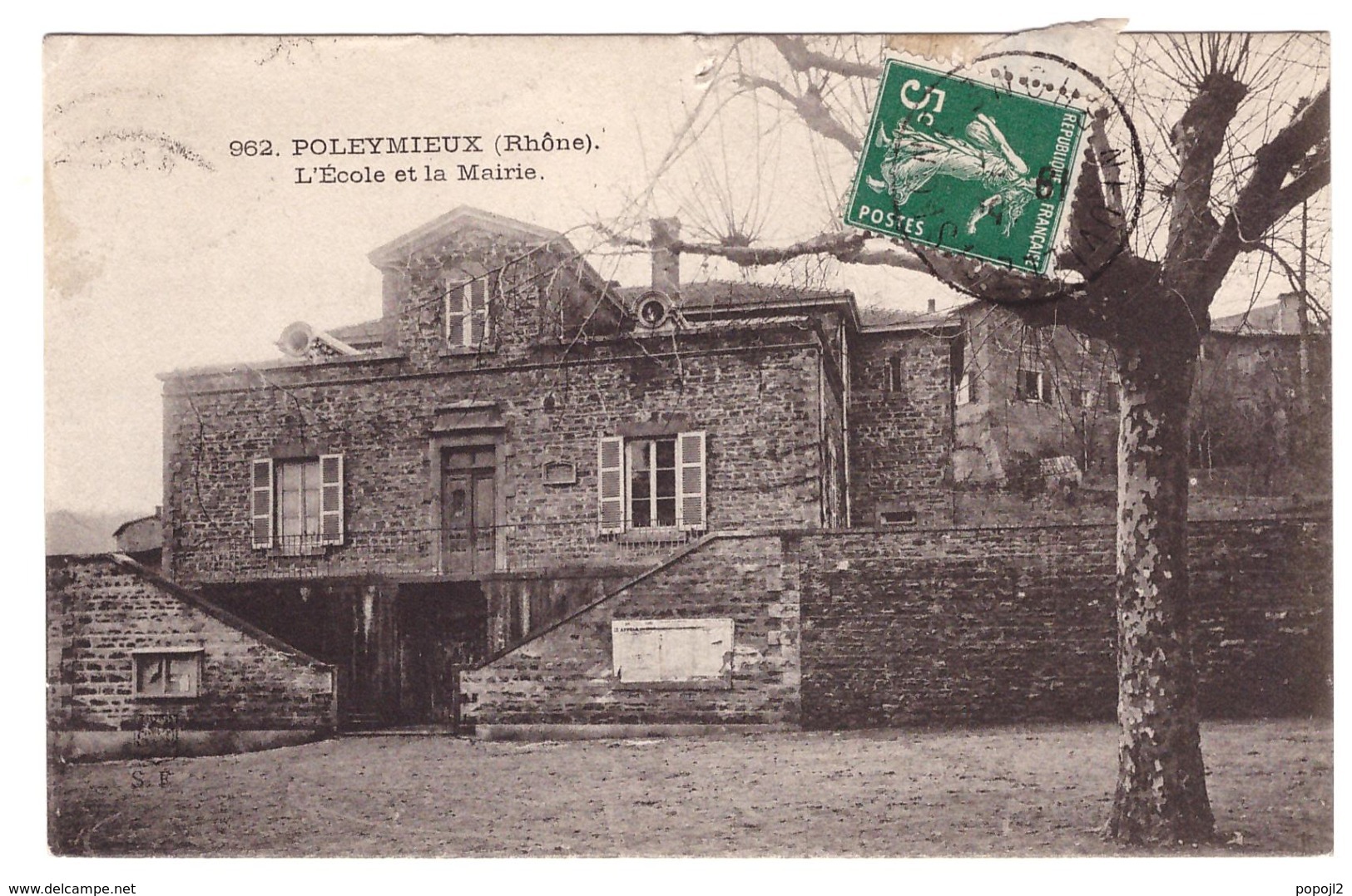 POLEYMIEUX - L'Ecole Et La Mairie - Other & Unclassified