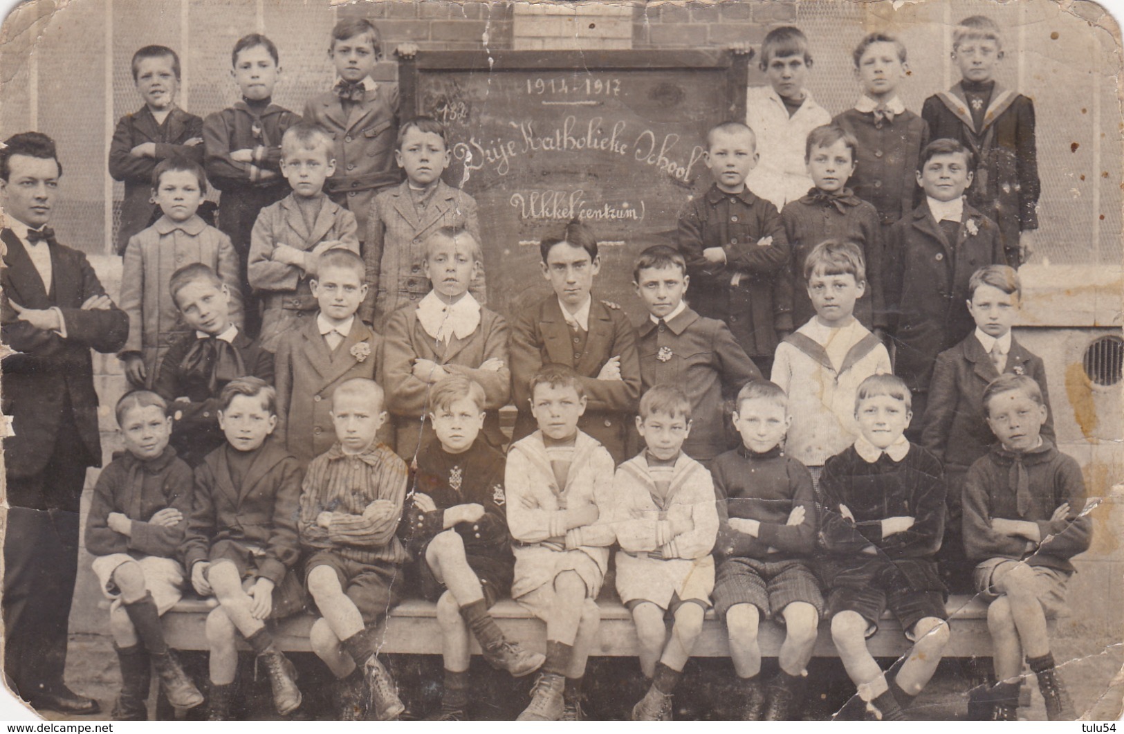 Ukkel (Uccle) (centrum)  Vrije Katholicke School  1914-1917 - Anonymous Persons