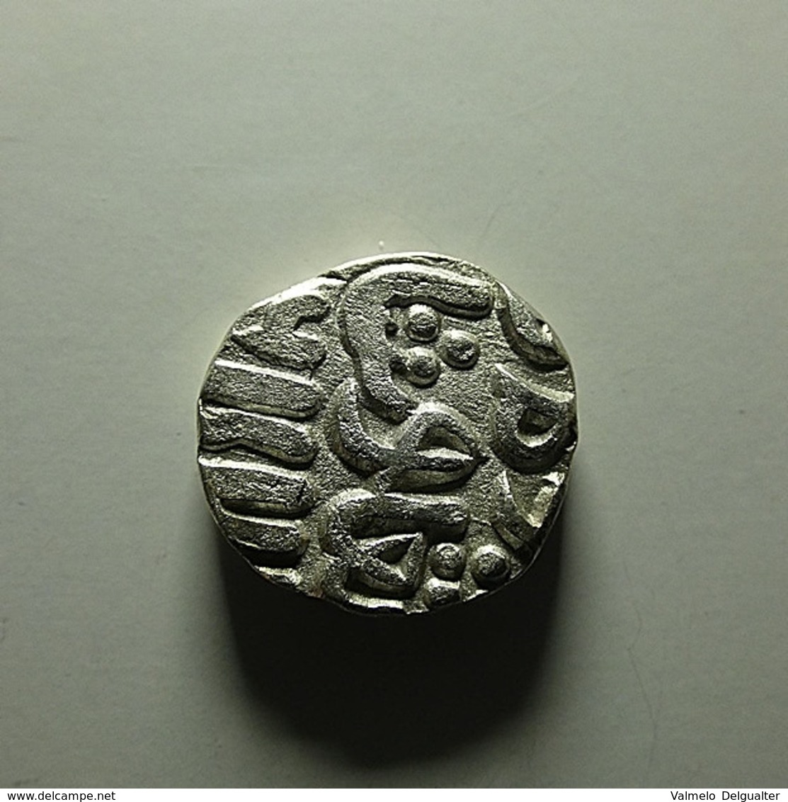 Indian Silver Coin To Identify - Inde