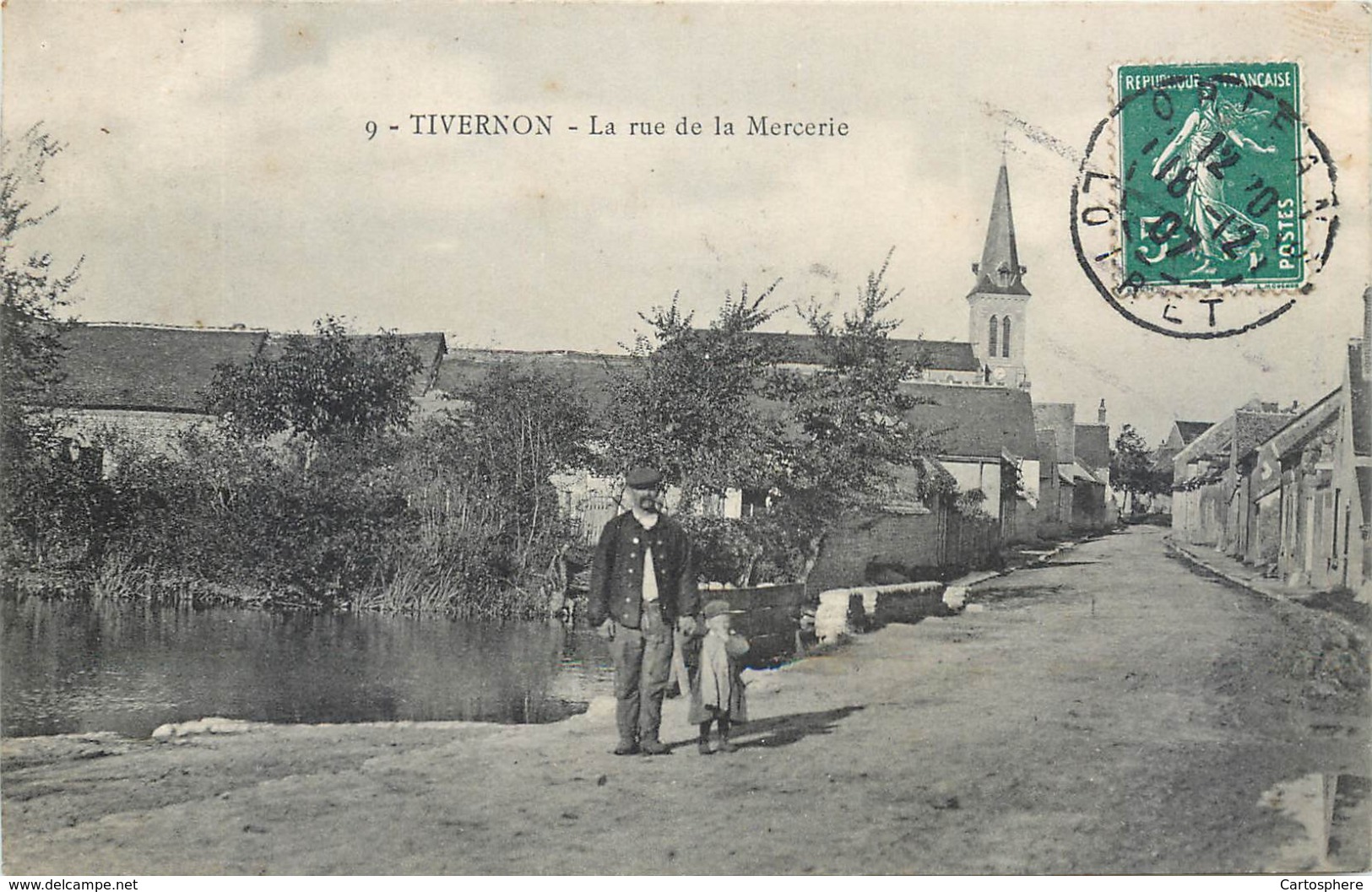 CPA 45 Loiret Tivernon La Rue De La Mercerie - Andere & Zonder Classificatie