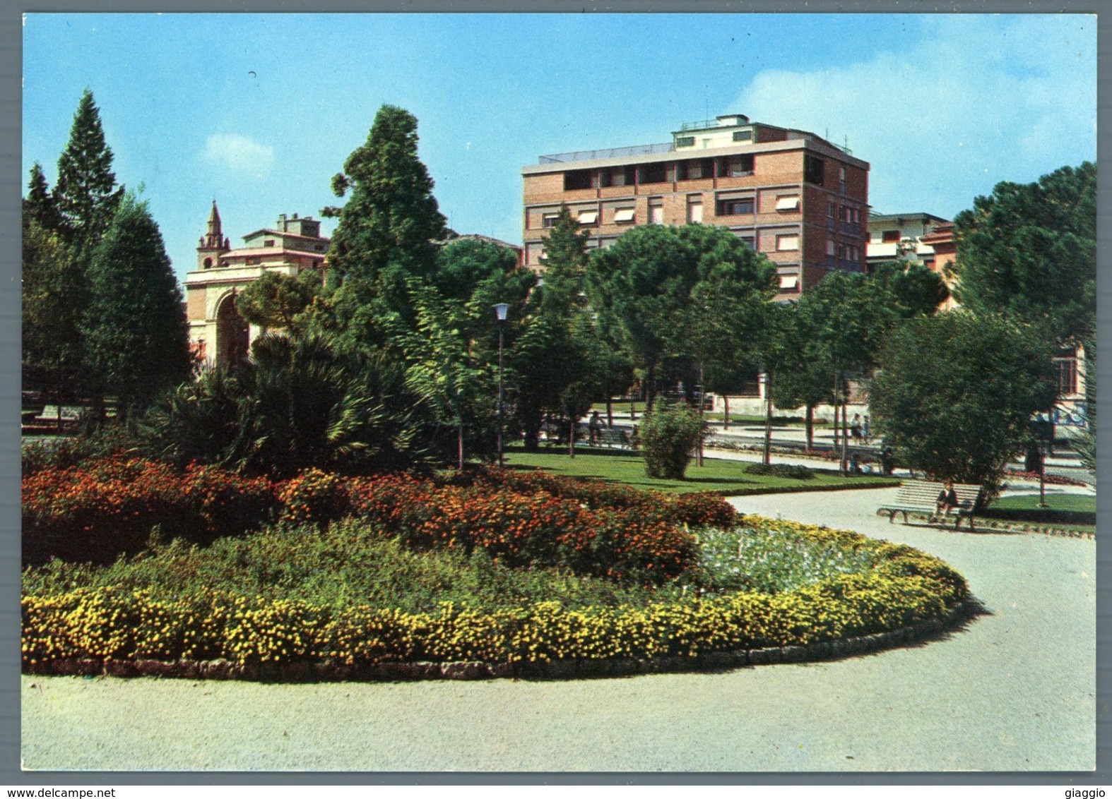 °°° Cartolina - Teramo Giardini Scritta °°° - Teramo