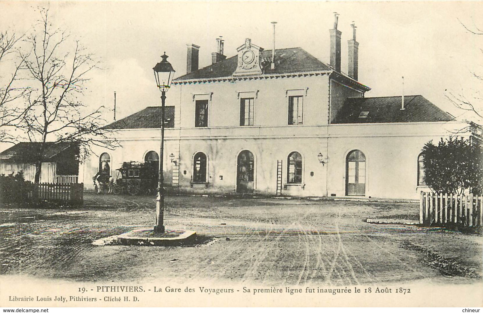 PITHIVIERS LA GARE DES VOYAGEURS - Pithiviers