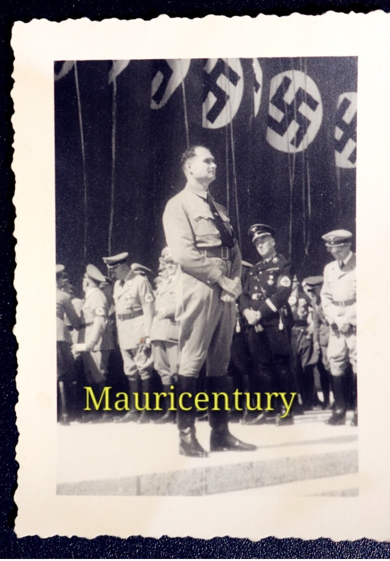 Photo , Hitler , Hess , Rudolf Hess ,  W2 , Reich , Foto  , Wehrmacht , Wk2 , WwII , Nuremberg , Nürenberg . - Places