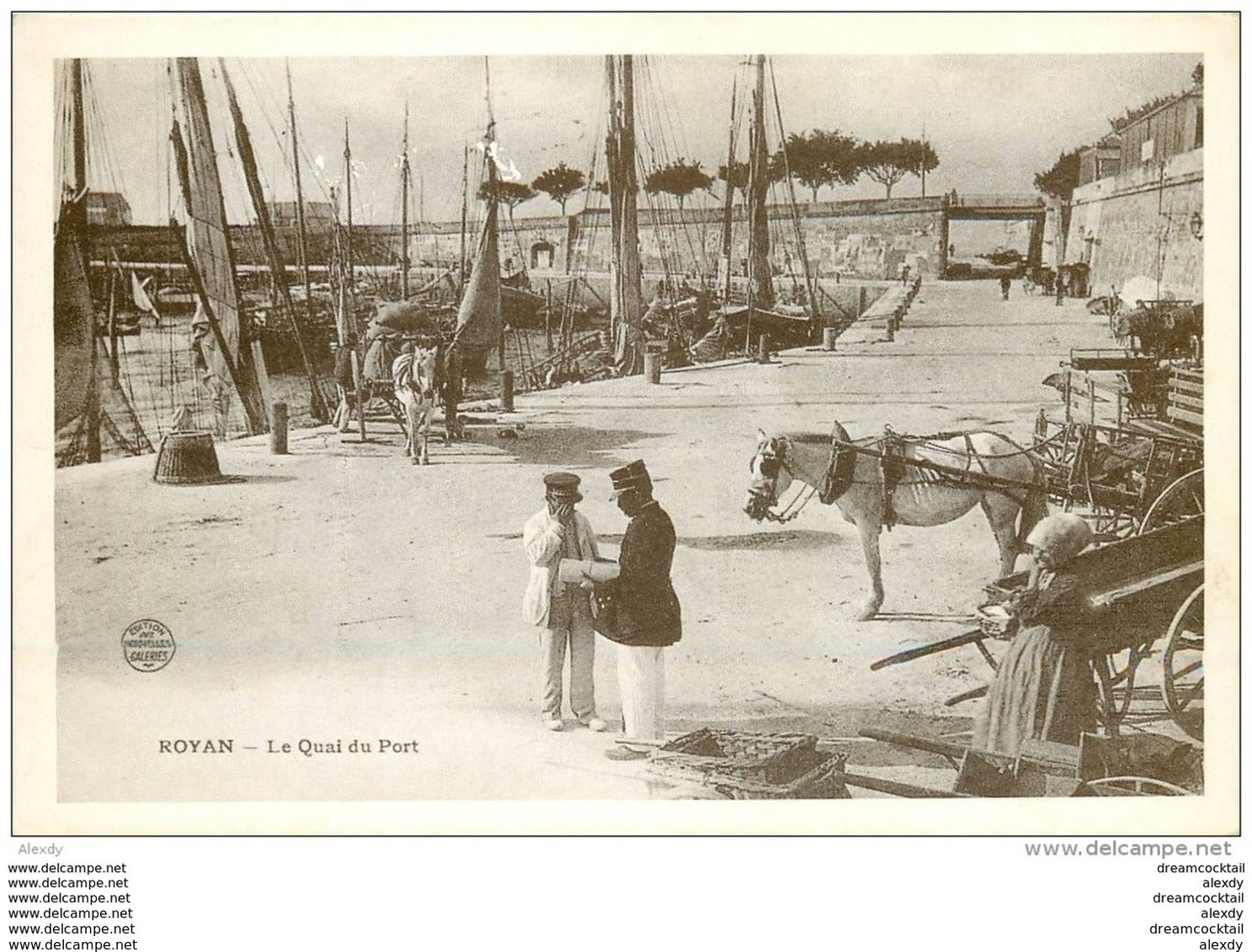 Photo Cpsm Cpm 17 ROYAN. Attelages De Mareyeurs Et Marchande De Poissons. Collection La Belle Epoque En Charentes. - Royan