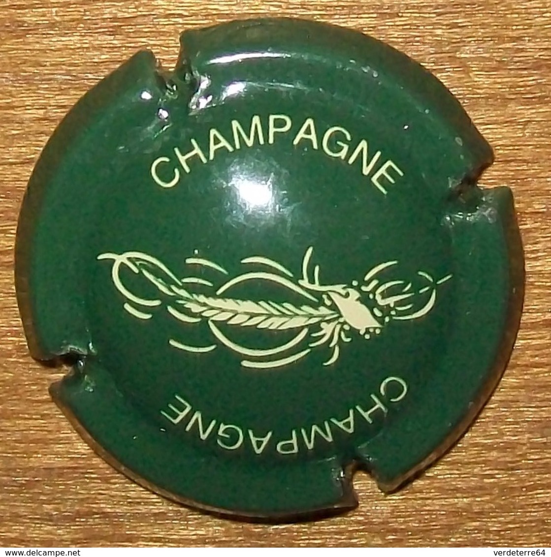 N°1122 CAPSULE DE CHAMPAGNE ET AUTRE - Autres & Non Classés