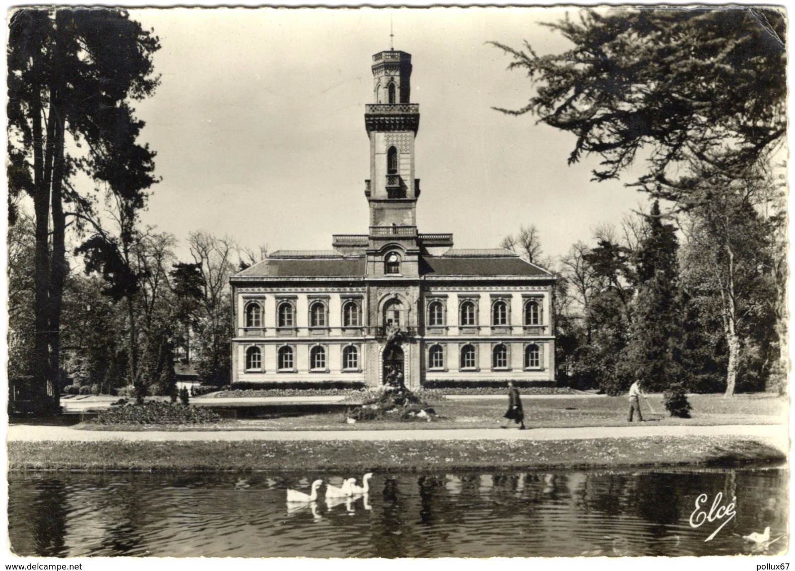 CPSM DE TARBES  (HAUTES PYRENEES)  JARDIN MASSEY - LE MUSEEUM - Tarbes