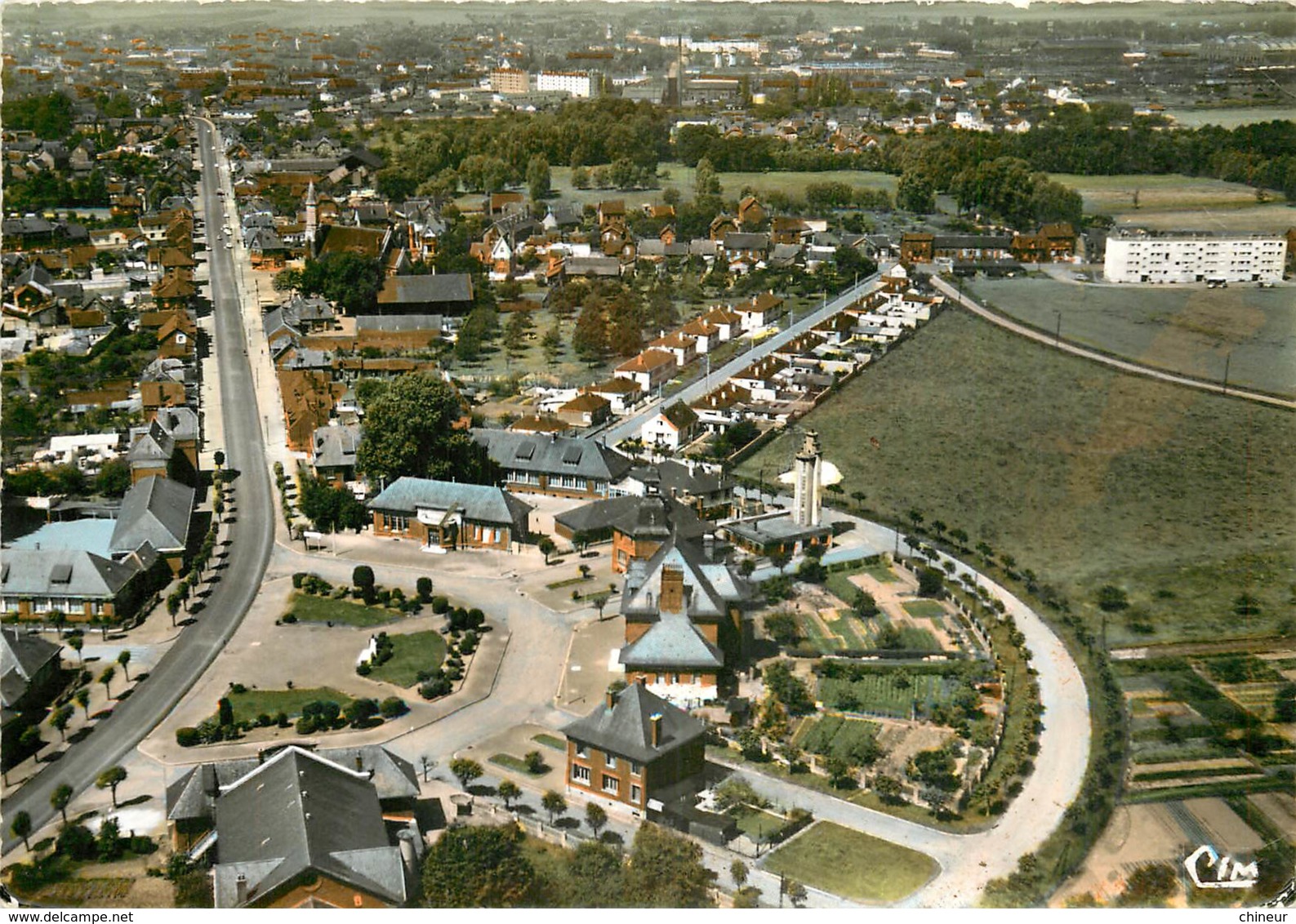 FARGNIERS VUE AERIENNE SUR LA PLACE CARNEGIE - Autres & Non Classés