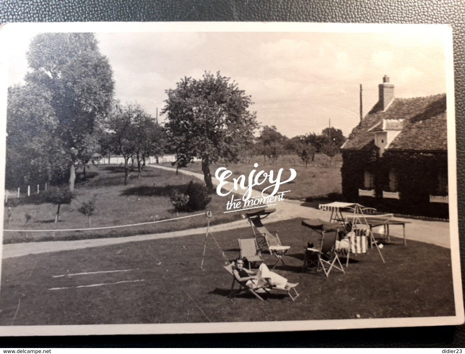 PHOTO  VOLLEYBALL MOBILIER DE JARDIN TABLE DE PING PONG - Voleibol