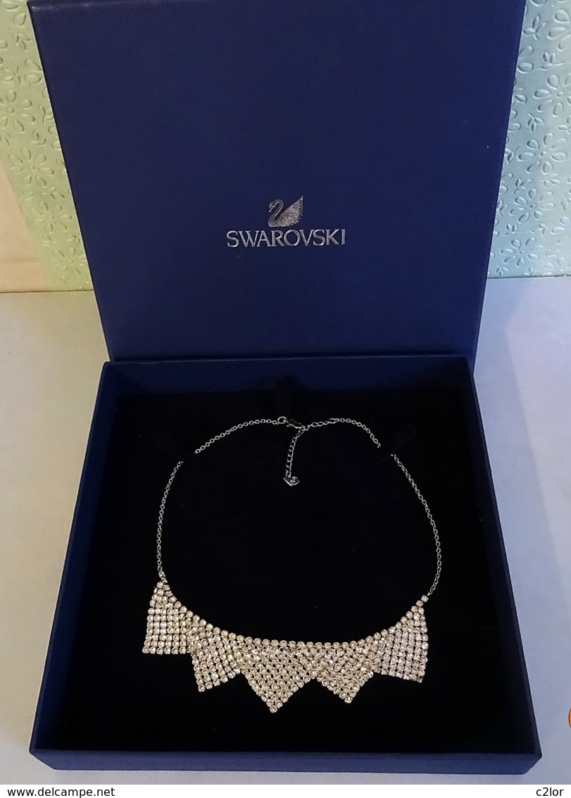 Bijou SWAROVSKI Authentique Collier Draperie Métal Argenté Et Strass Blancs Brillants Avec  Sa Boîte - Colliers/Chaînes