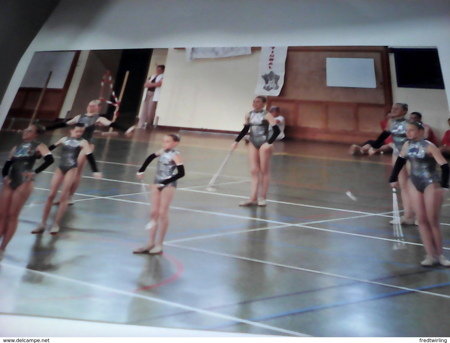 PHOTO MAJORETTES TWIRLING LES LOLITAS POUILLY SUR LOIRE 58 NIEVRE - Sonstige & Ohne Zuordnung