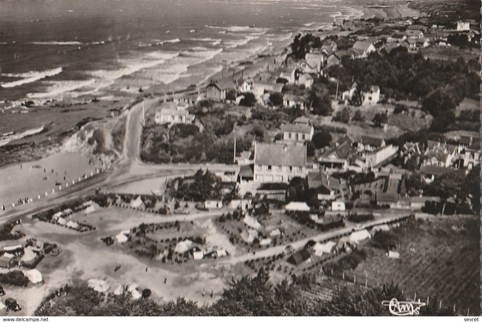 ST-MICHEL-CHEF-CHEF. - Vue Aérienne. Le Camping- L'Hôtel Des Embruns Et La Côte - Saint-Michel-Chef-Chef