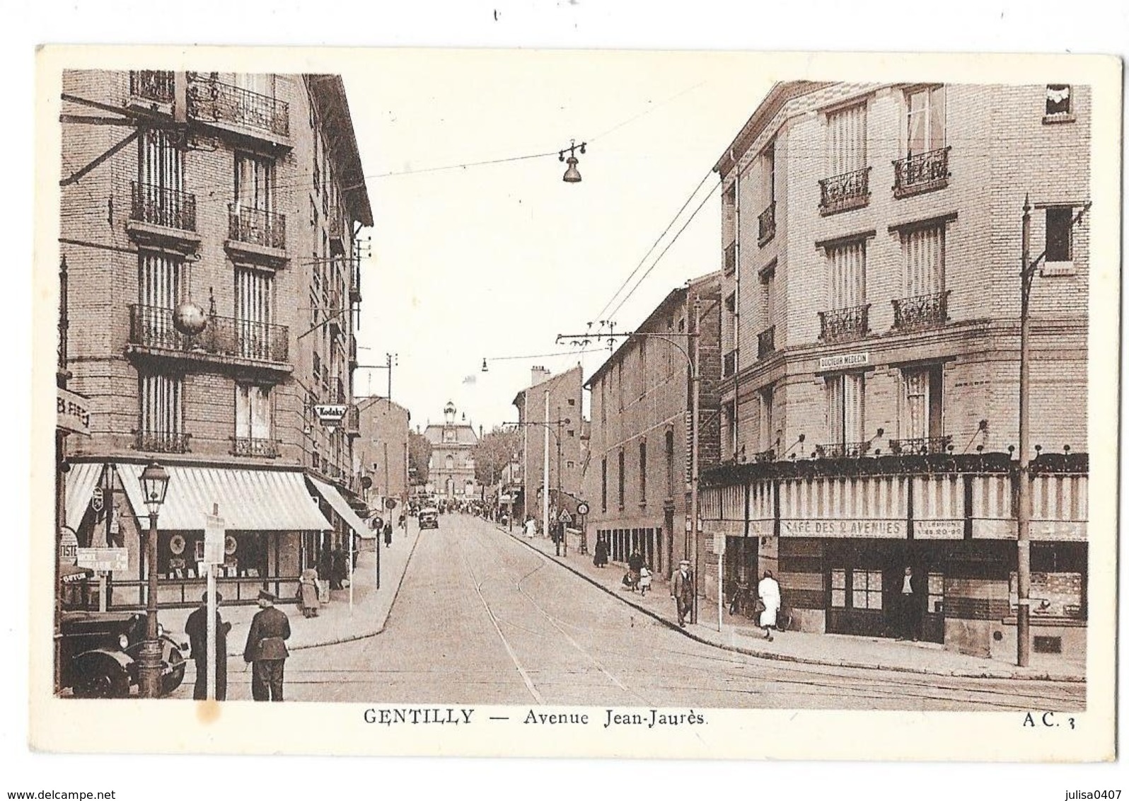 GENTILLY (94) Avenue Jean Jaures Commerces Petite Animation - Gentilly