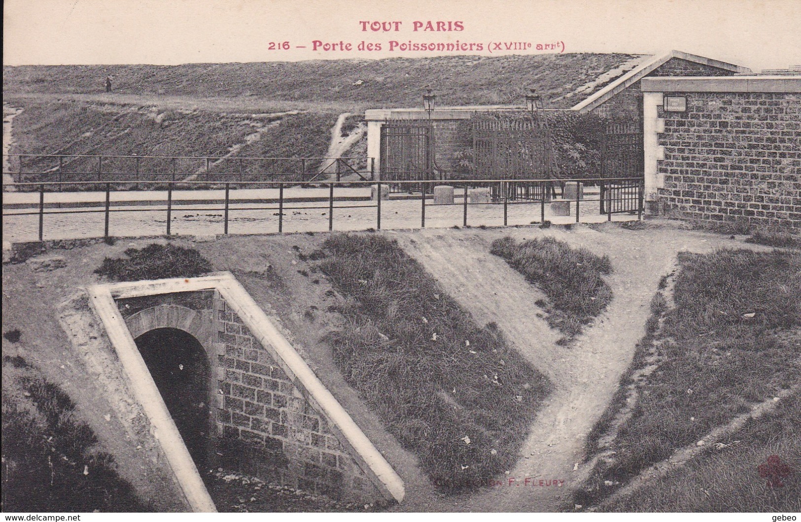 PARIS -- Porte Des Poissonniers -- Série TOUT PARIS - Arrondissement: 18