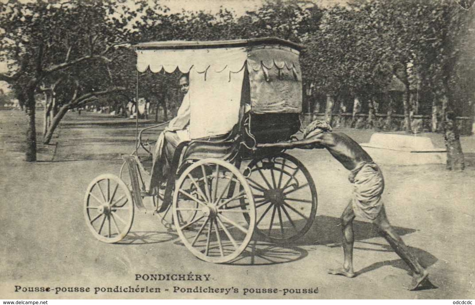 PONFICHERY Pousse Pousse Pondicherien RV - Inde