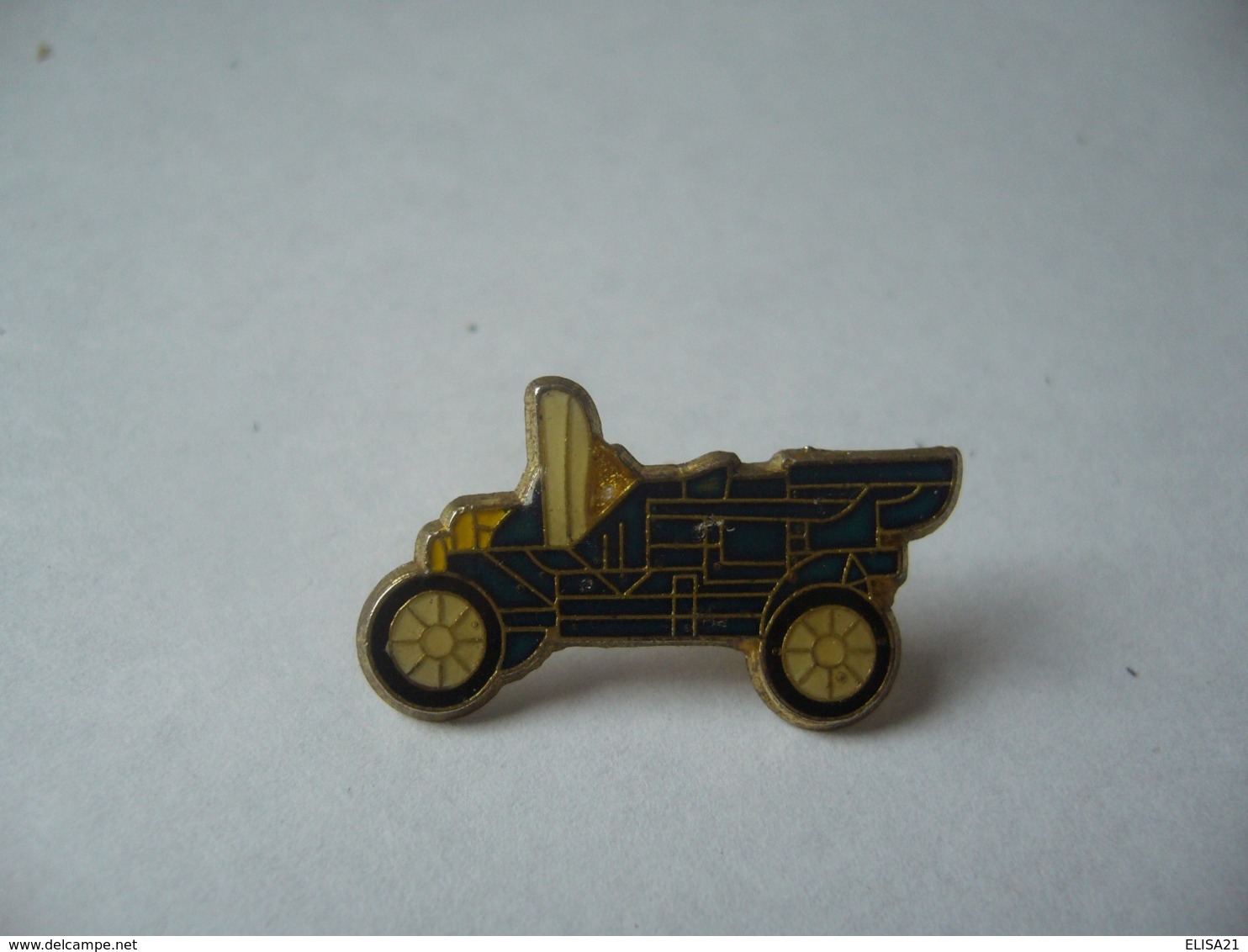 PIN'S PINS   THÈME VOITURE ANCIENNE - Andere & Zonder Classificatie