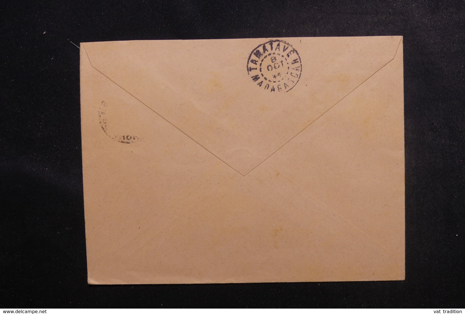MADAGASCAR - Enveloppe De Tananarive Pour Tamatave En 1944 , Affranchissement Plaisant - L 47240 - Lettres & Documents