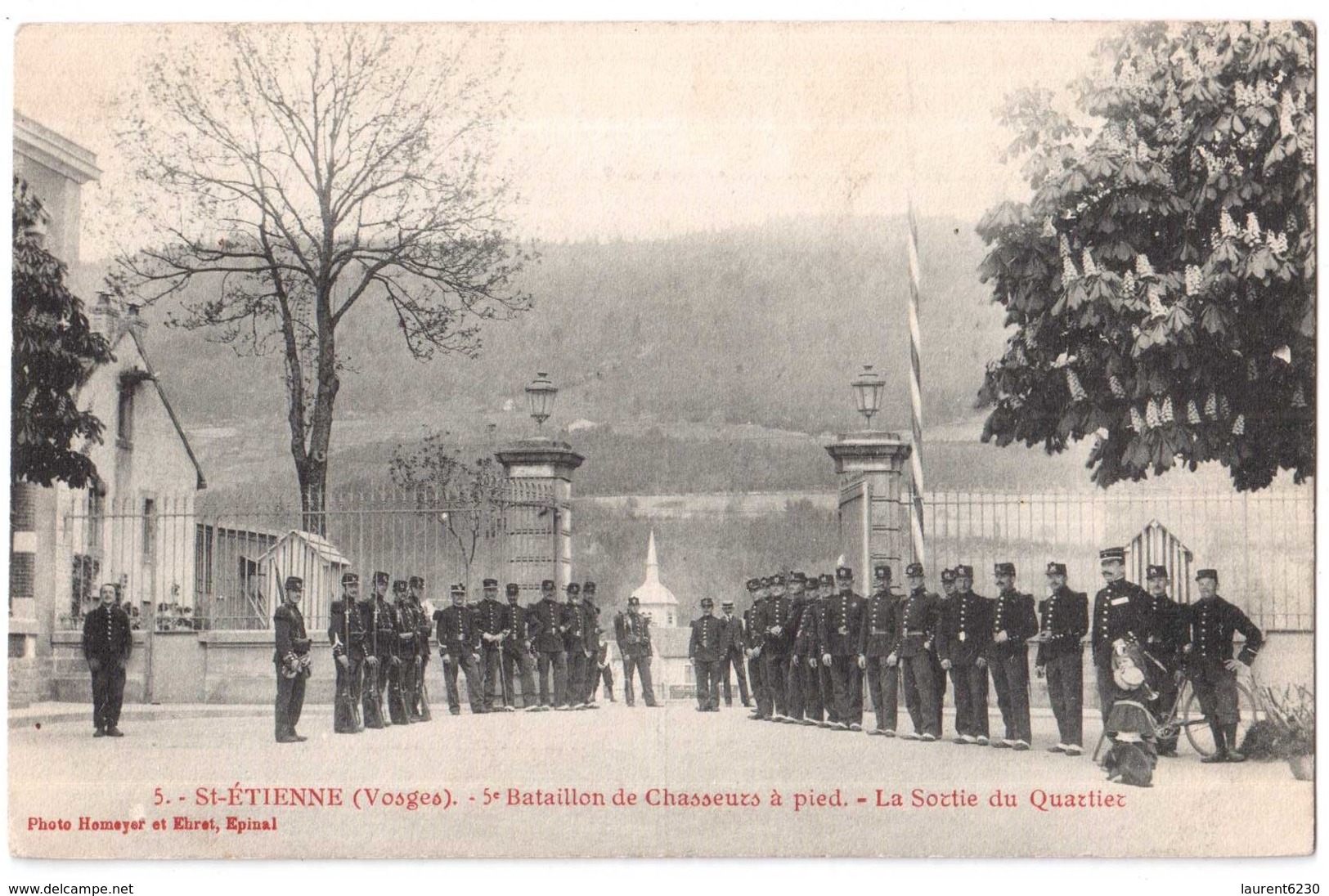 Saint-Etienne - 5e Bataillon De Chasseurs à Pied - La Sortie Du Quartier - édit. Homeyer Et Ehret 5 + Verso - Saint Etienne De Remiremont