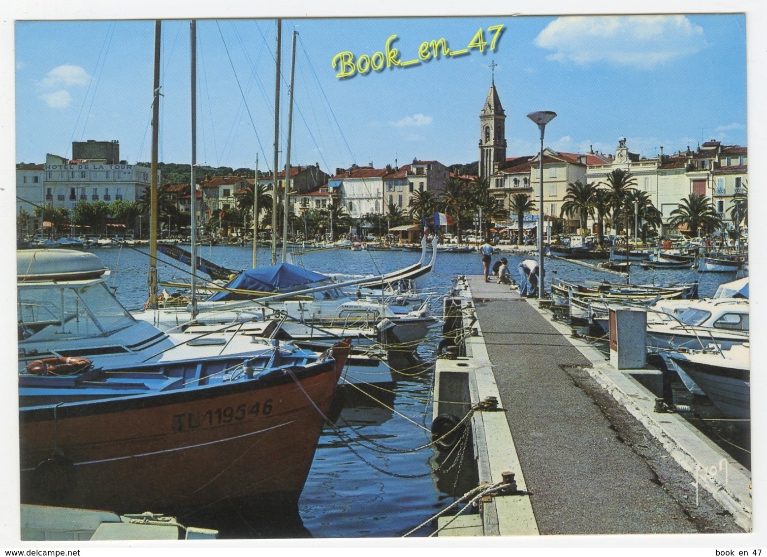 {72408} 83 Var Sanary , Le Port Et Le Quai De Gaulle ; Animée - Sanary-sur-Mer