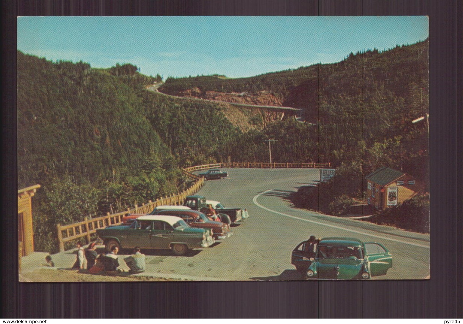 CANADA PERCE AT PICTURALE PERCE - Percé