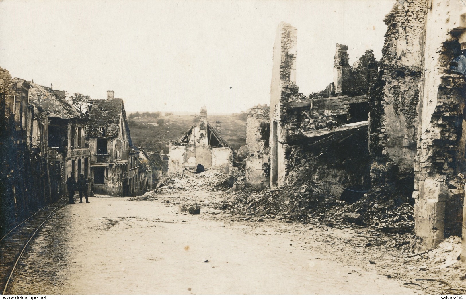 02) CRAONNE : Carte-Photo Allemande - Guerre 14/18 - Destructions - 1.WK - WW1 - Craonne