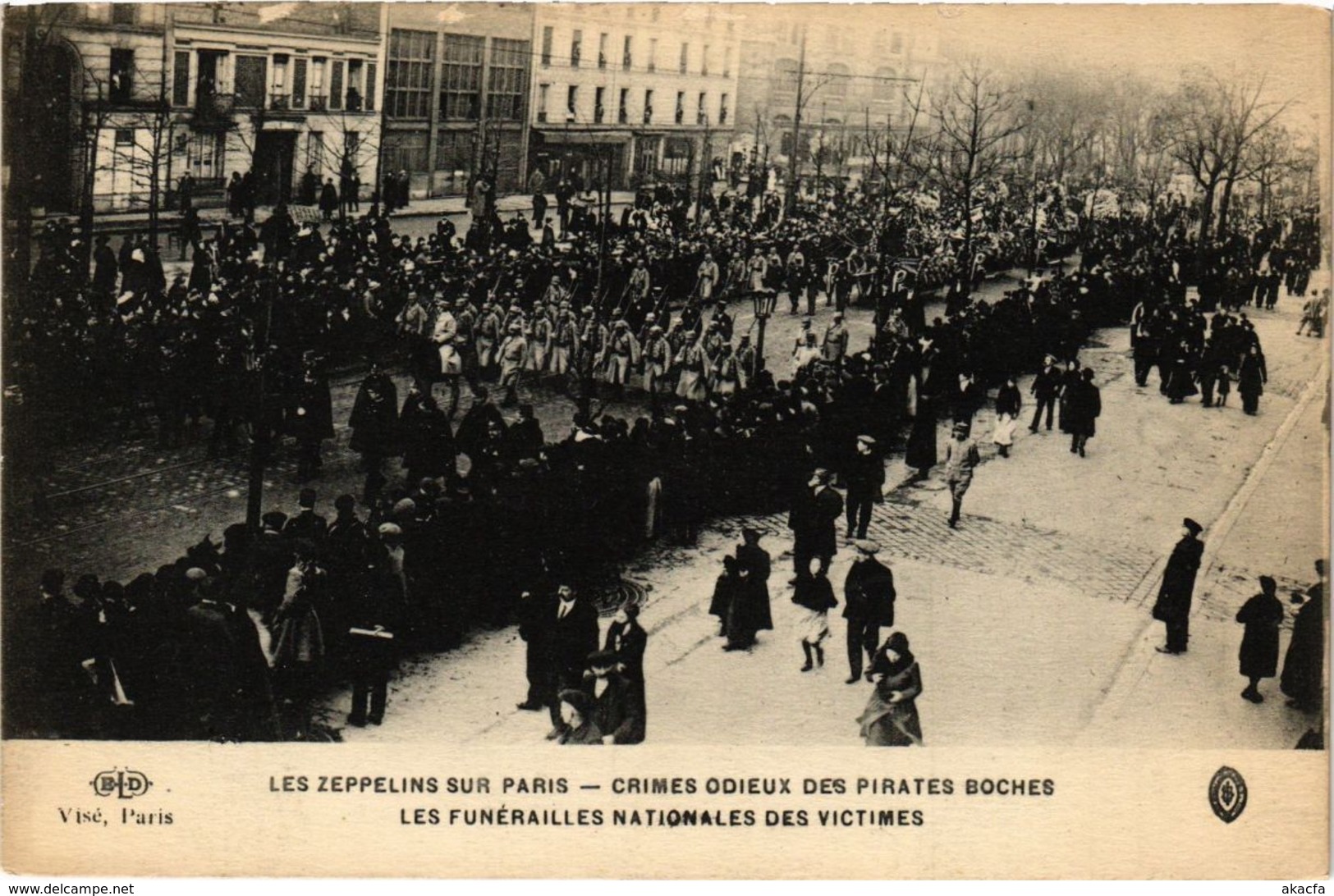 CPA LES ZEPPELINS SUR PARIS Les Funerailles Nationales Des Victimes (176152) - Funérailles